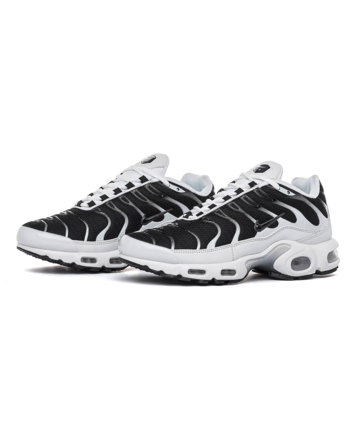 Nike Air Max Plus White Black Metallic Pewter