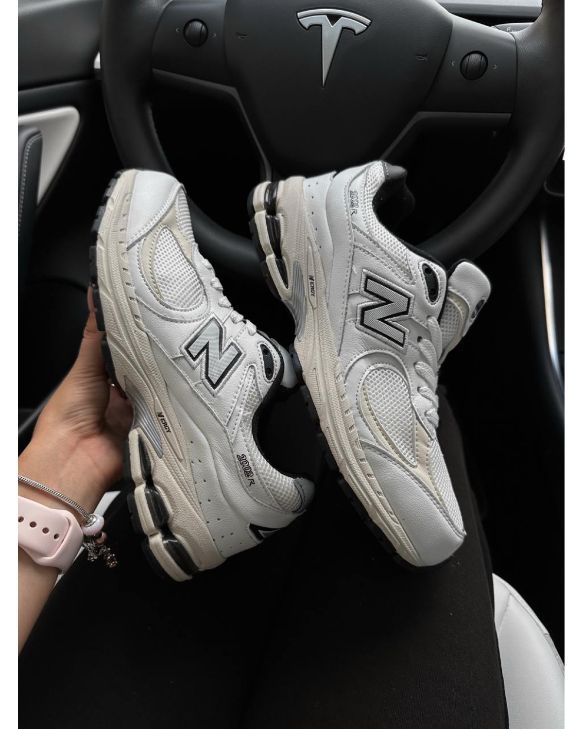 New Balance 2002R White Beige