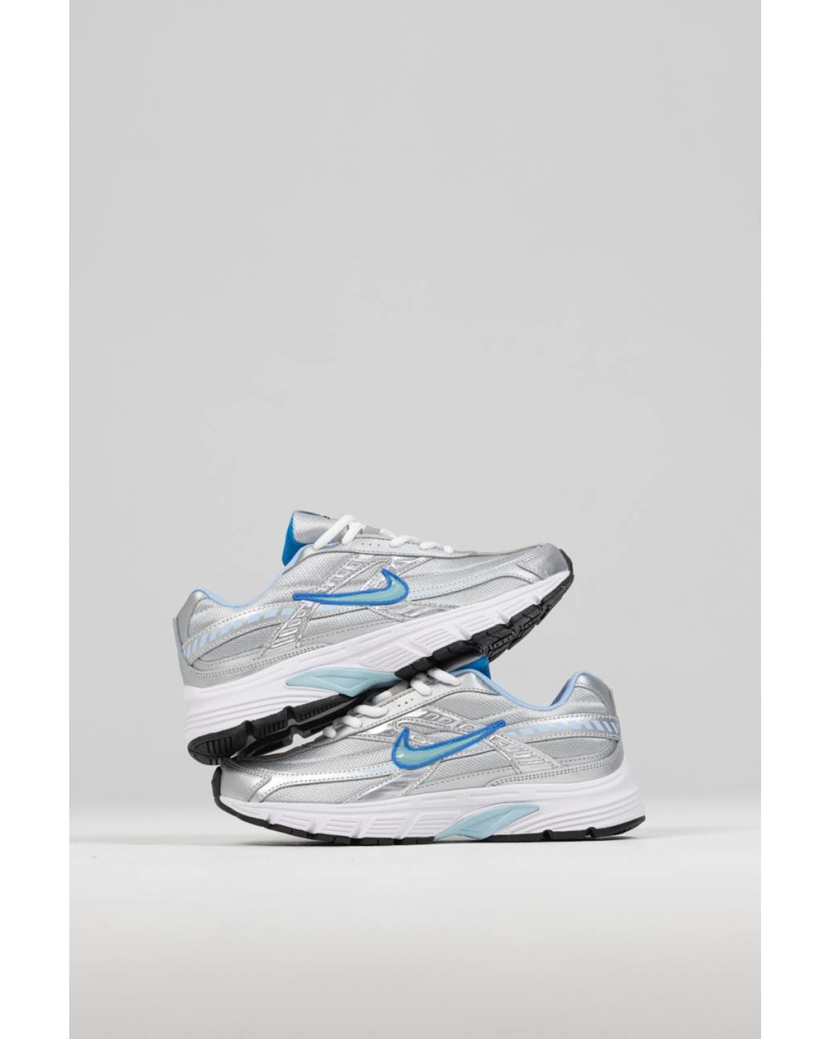 Nike Initiator Silver Retro Sneaker