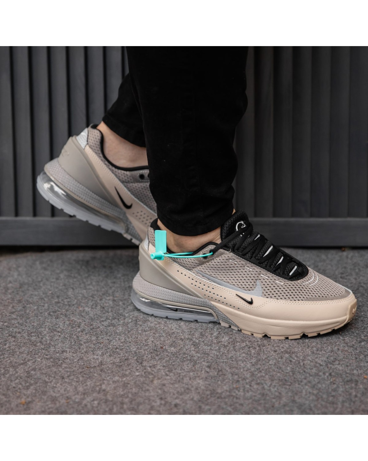 Nike Air Max 270 Pulse