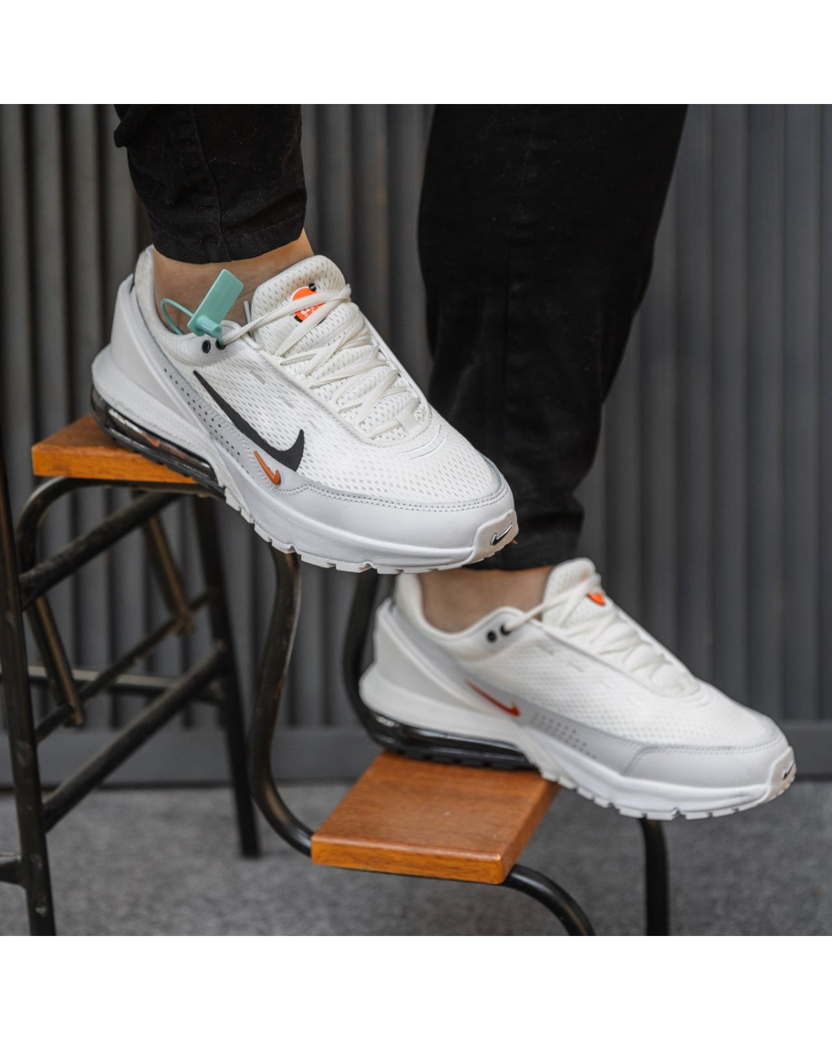 Nike Air Max 270 Pulse