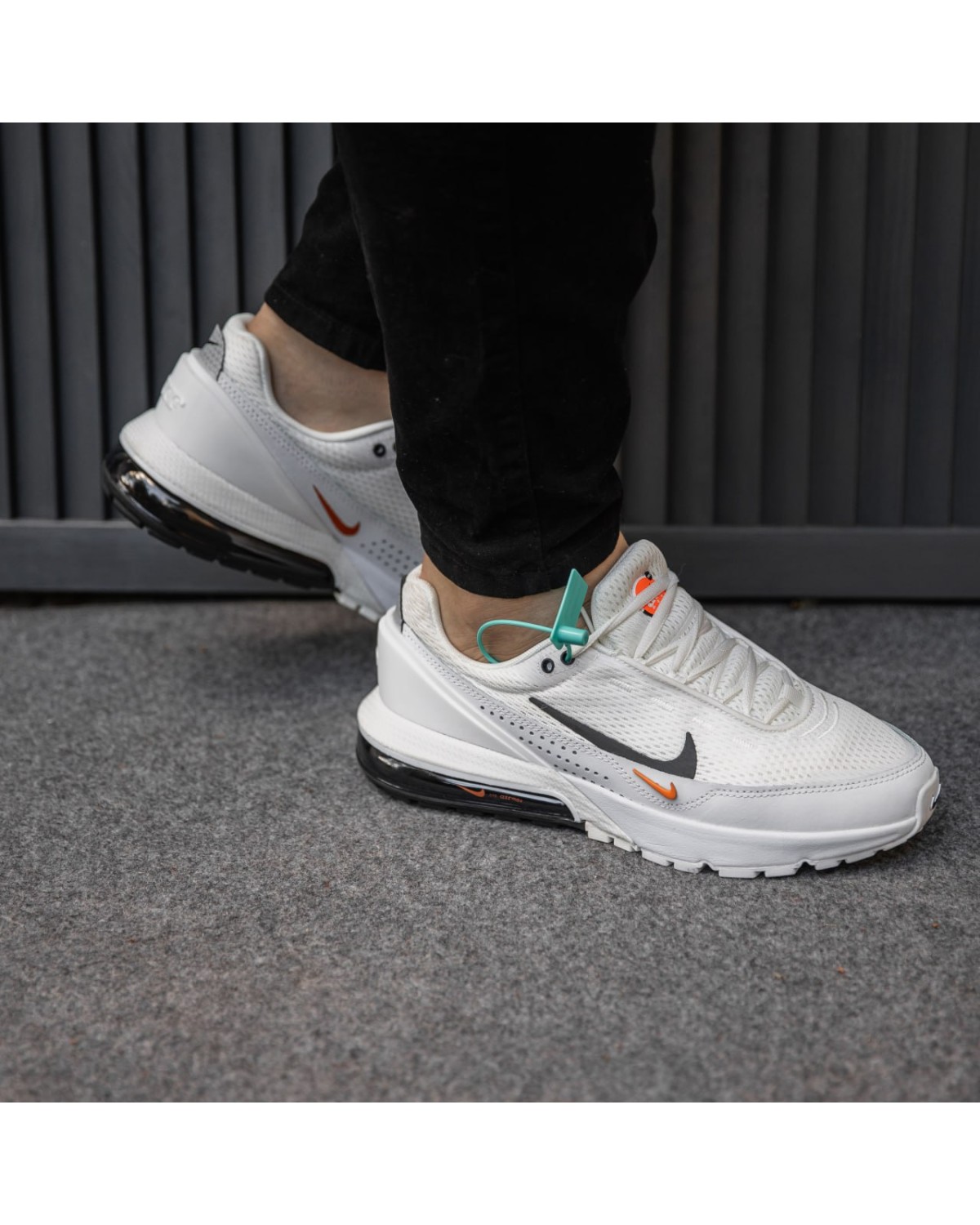 Nike Air Max 270 Pulse