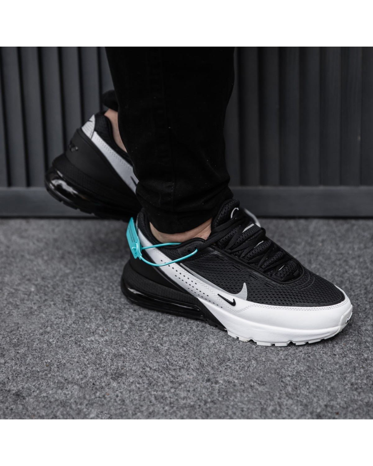Nike Air Max 270 Pulse