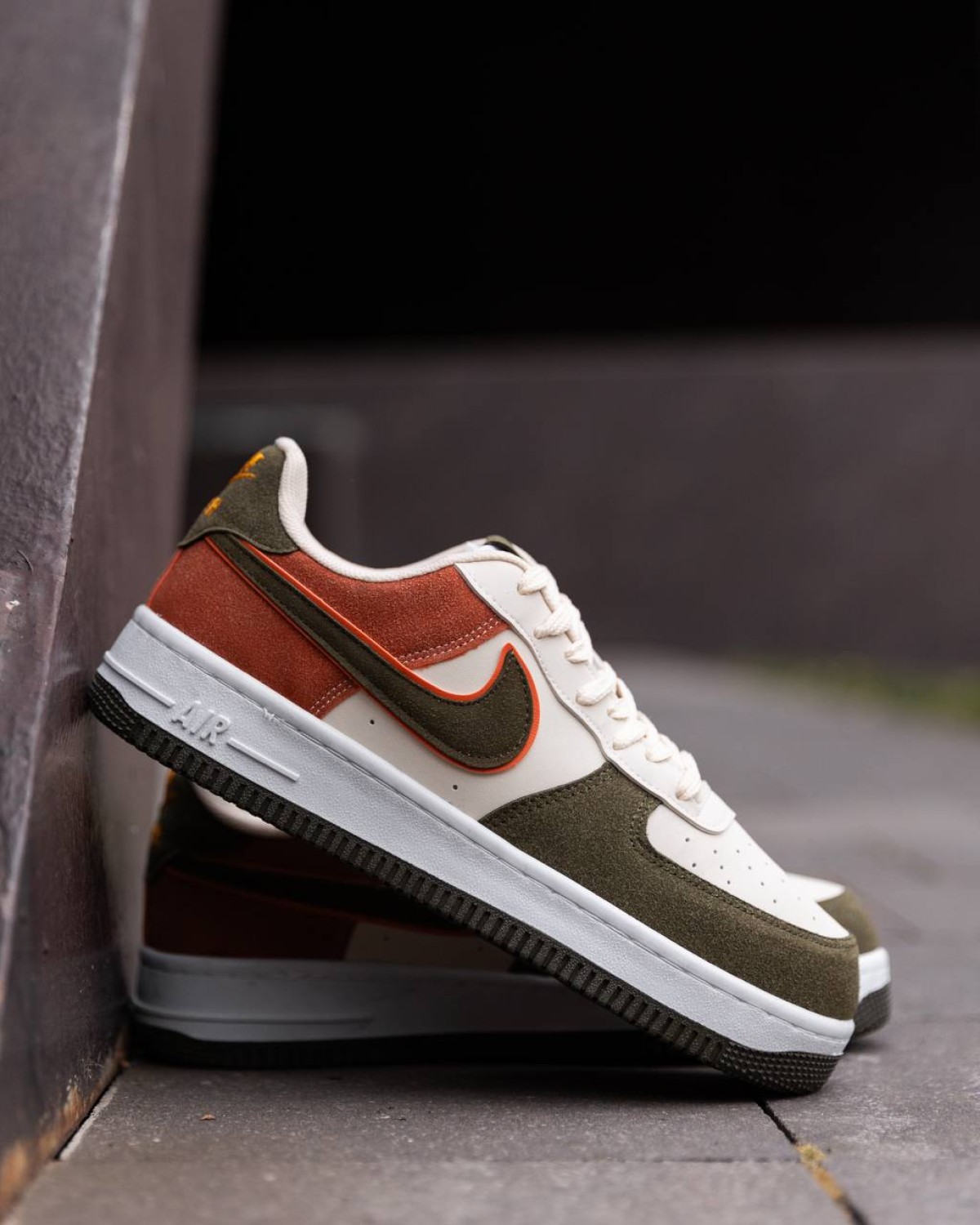Nike Air Force Grey Beige Orange