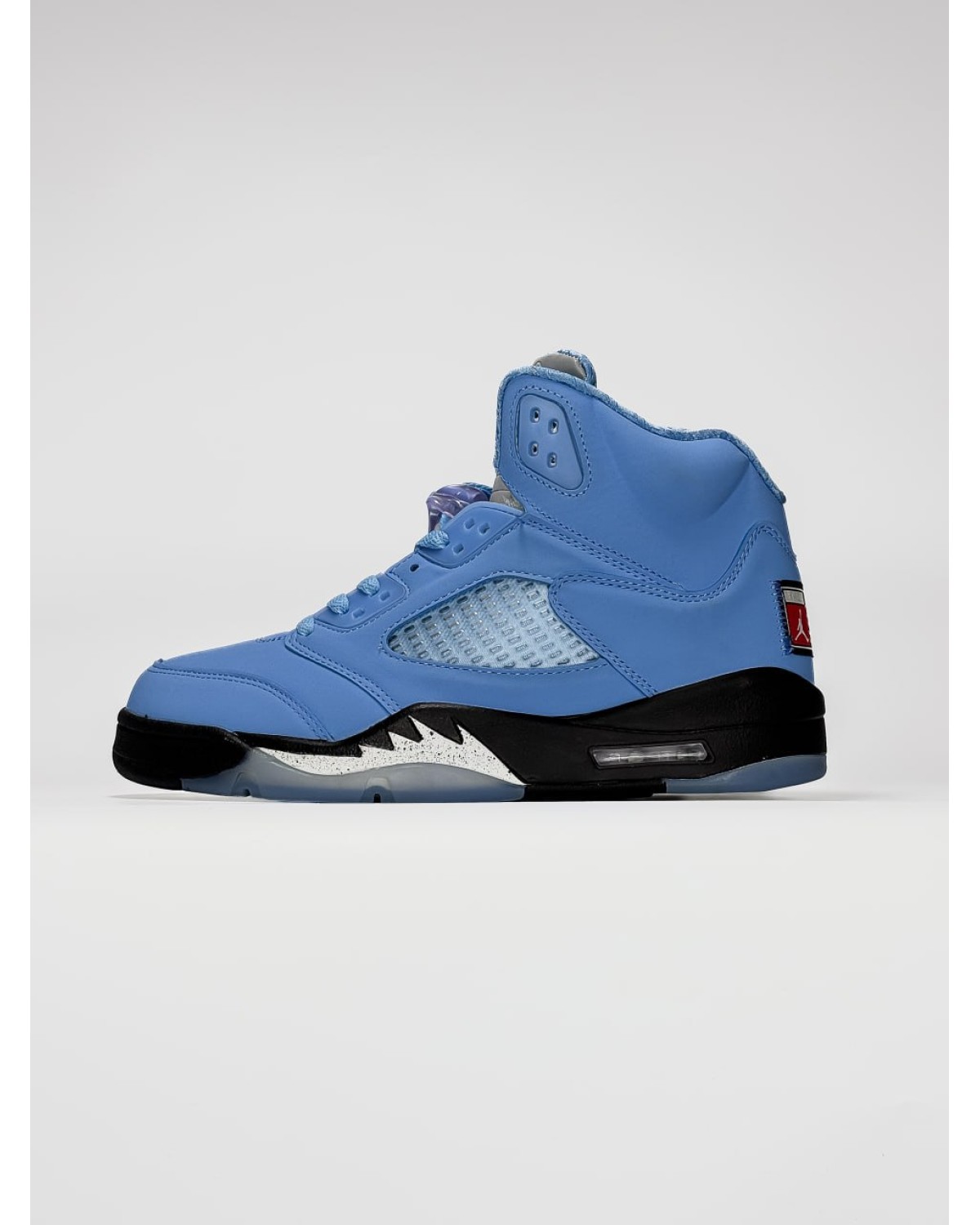 Nike Air Jordan 5 UNC Blue