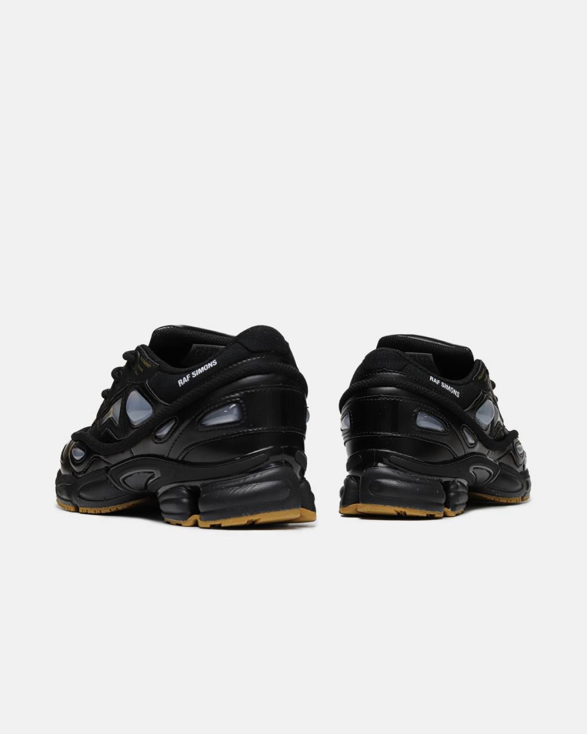 Adidas x Raf Simons Ozweego III black / brown