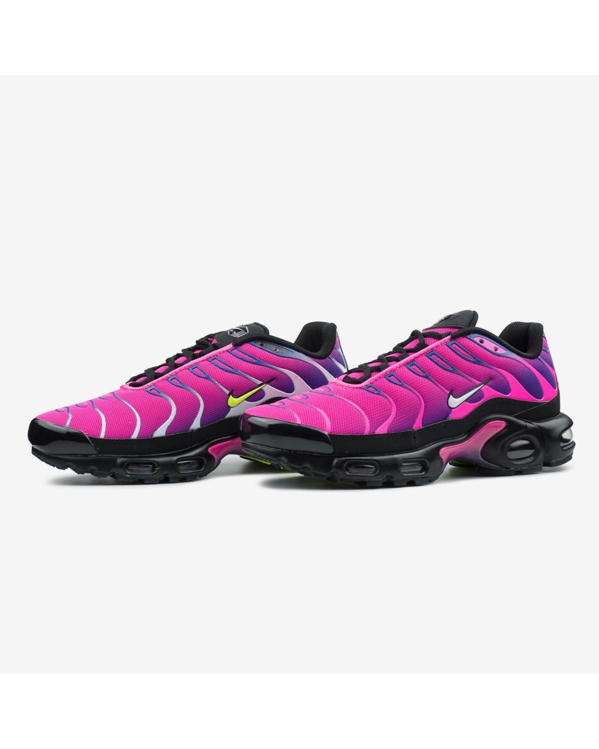 Nike Air Max TN Plus Rebellious Air Fireberry