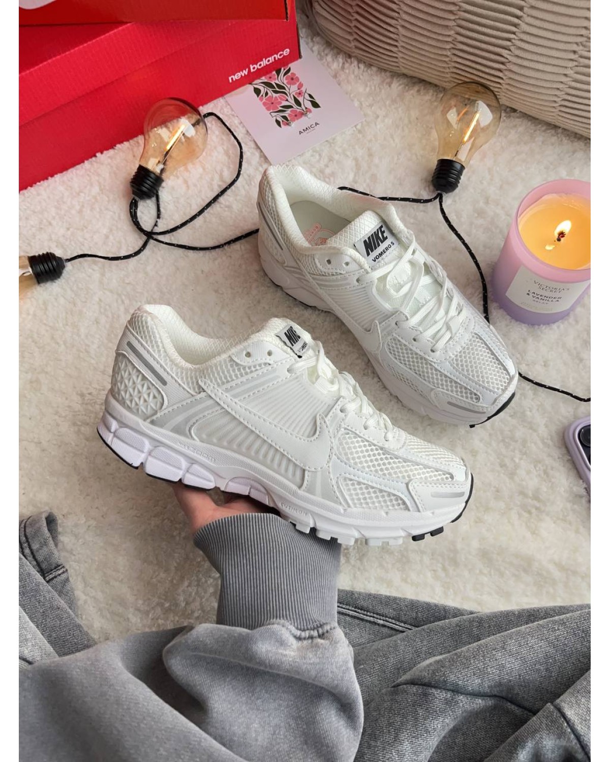 Nike Vomero Zoom 5 White