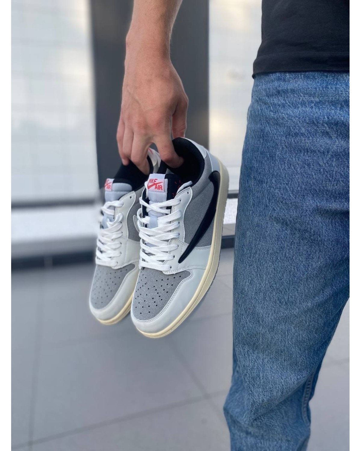 Nike Air Jordan Low Travis Scott White Grey Black