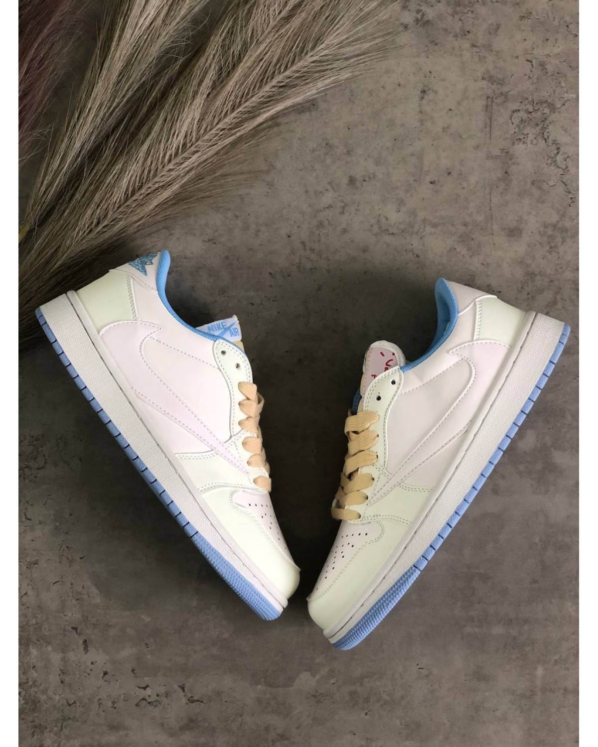 Nike Air Jordan Low Travis Scott White Pink Blue