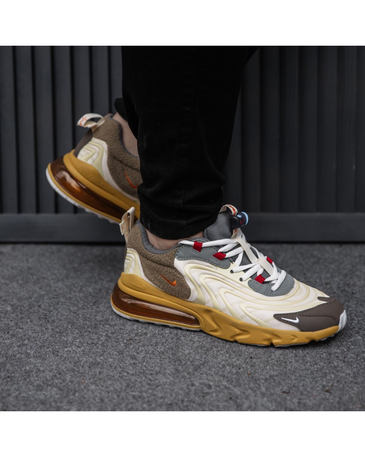Nike Air Max 270 React x Travis Scott