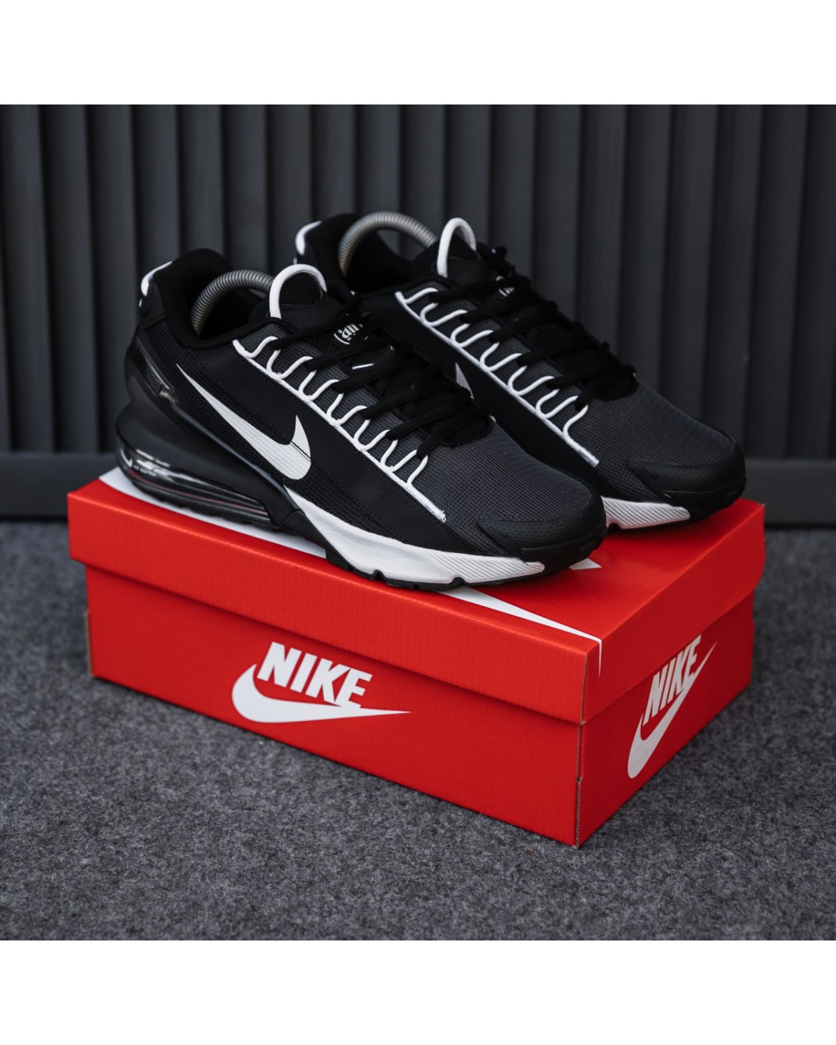 Nike Air Max 270