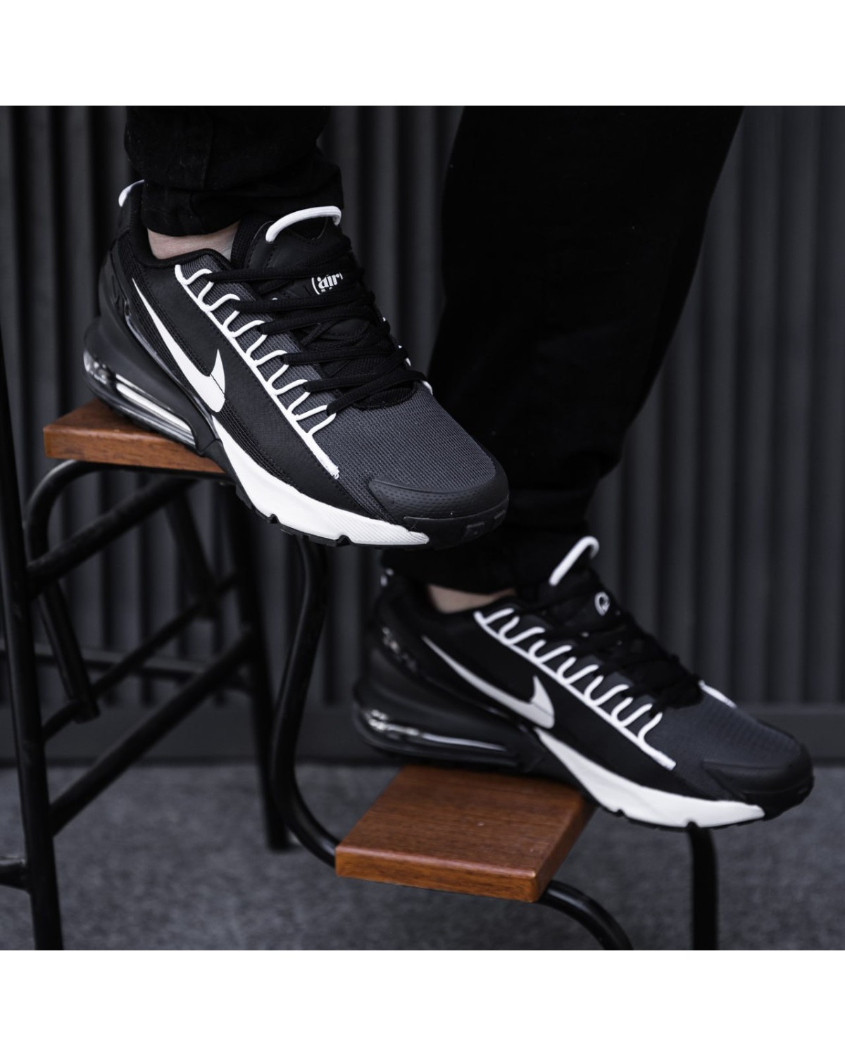 Nike Air Max 270