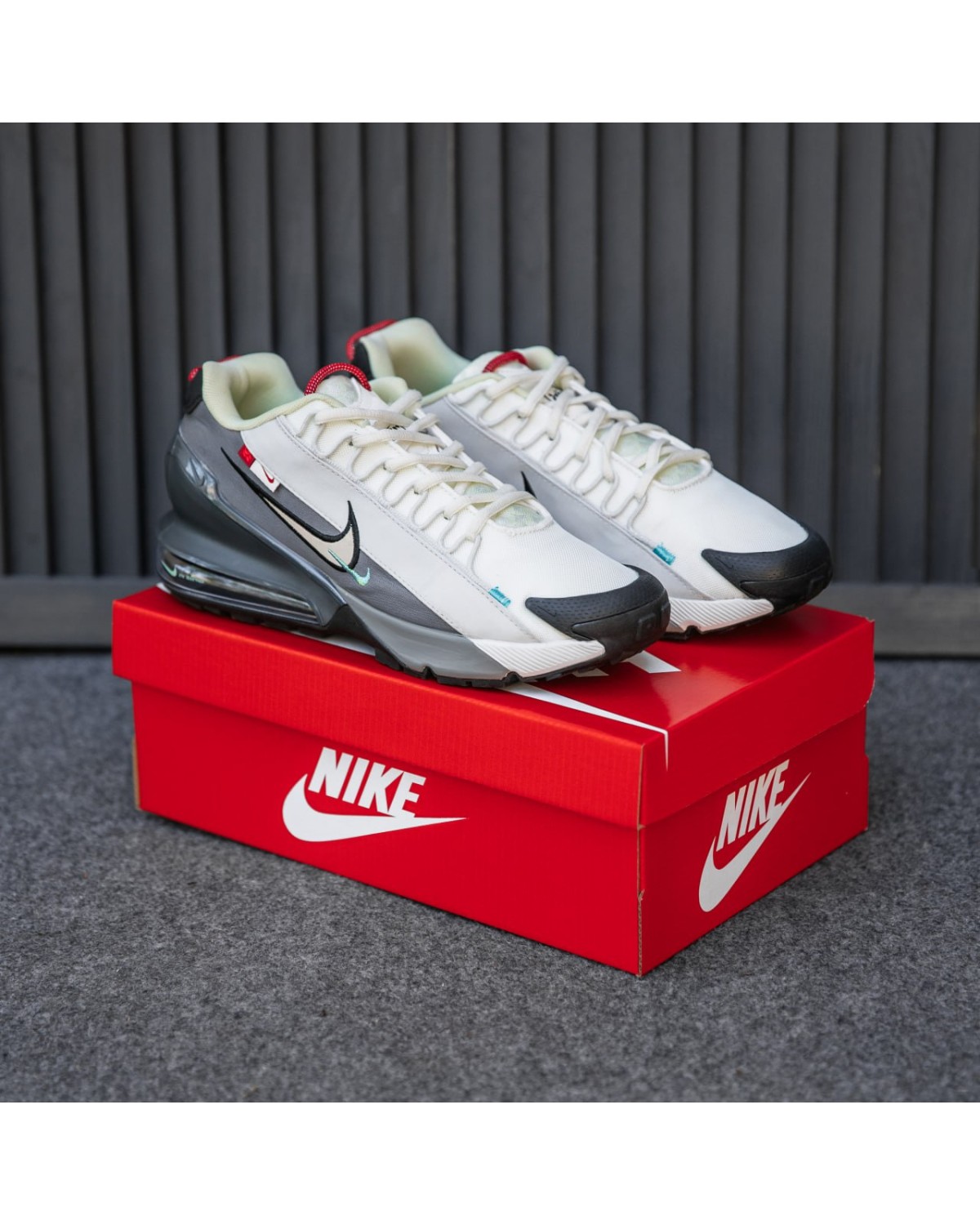 Nike Air Max 270