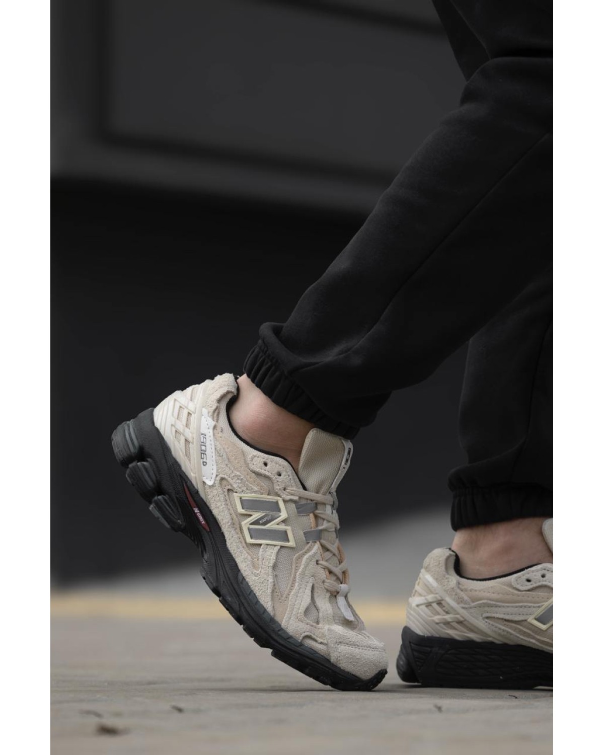 New Balance 1906D Protection Pack Beige Black