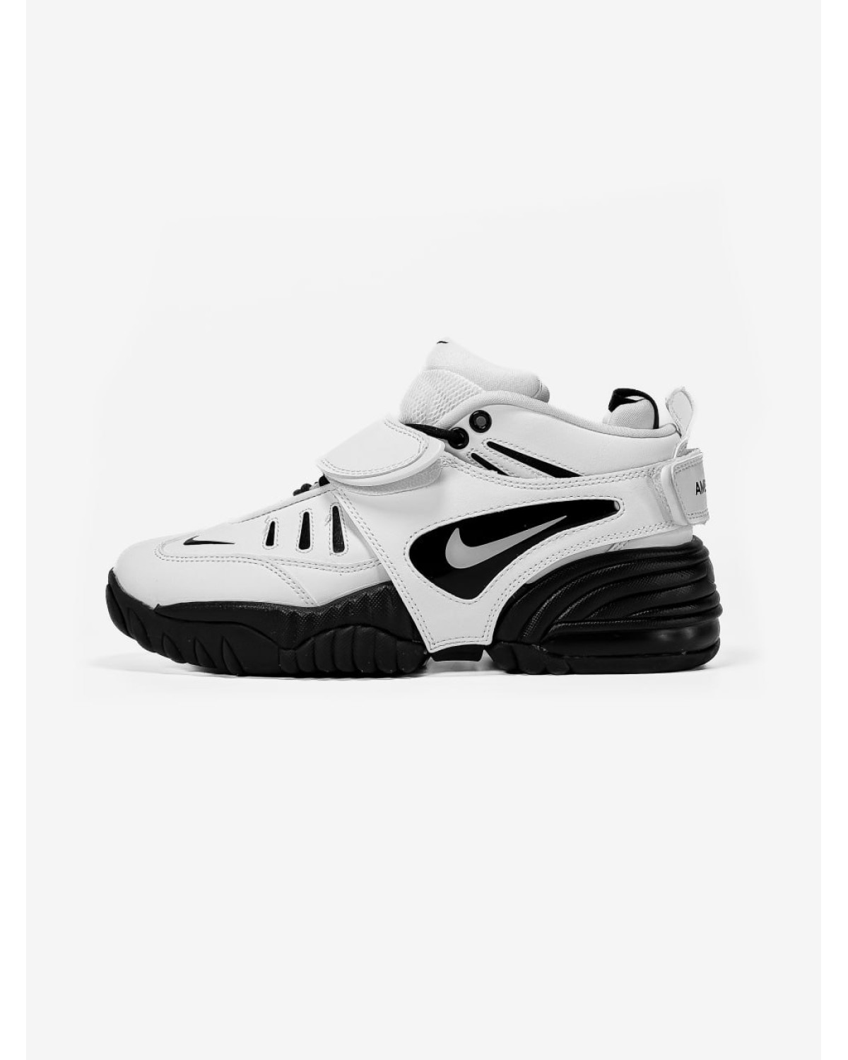 Nike Air Adjust Force Ambush Summit