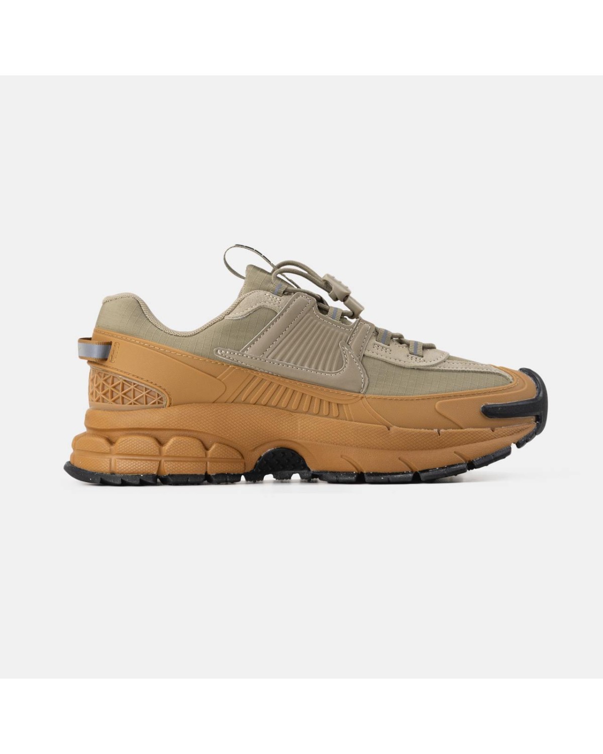 Nike Zoom Vomero Roam Khaki Antracite University Gold