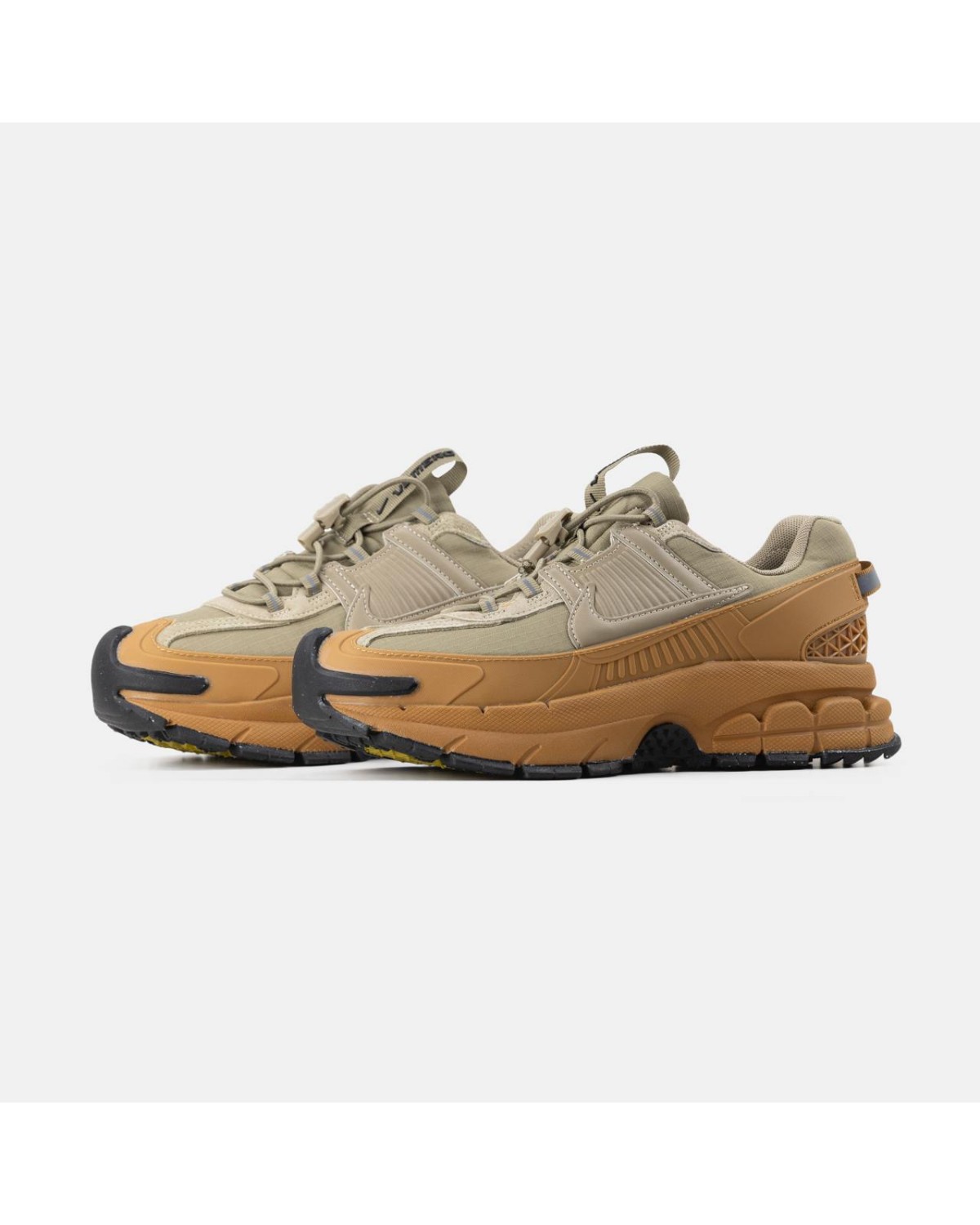 Nike Zoom Vomero Roam Khaki Antracite University Gold