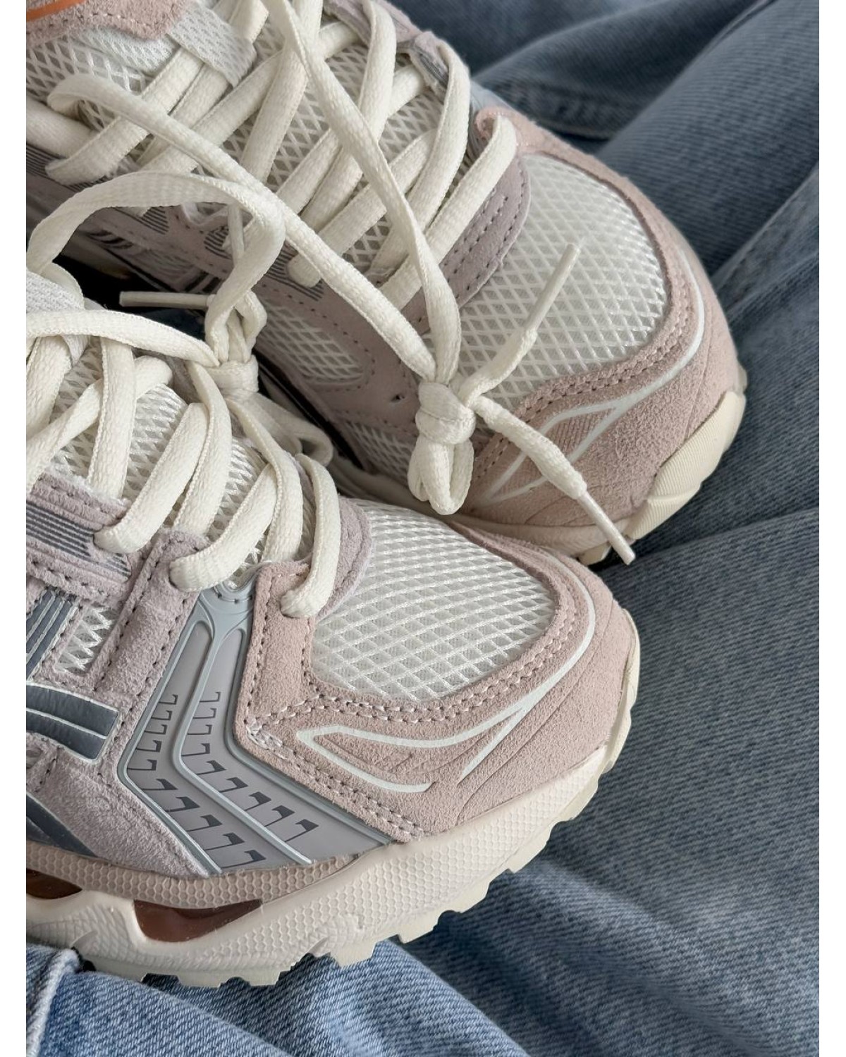 Asics  Gel-Kayano 14 Peach Cream