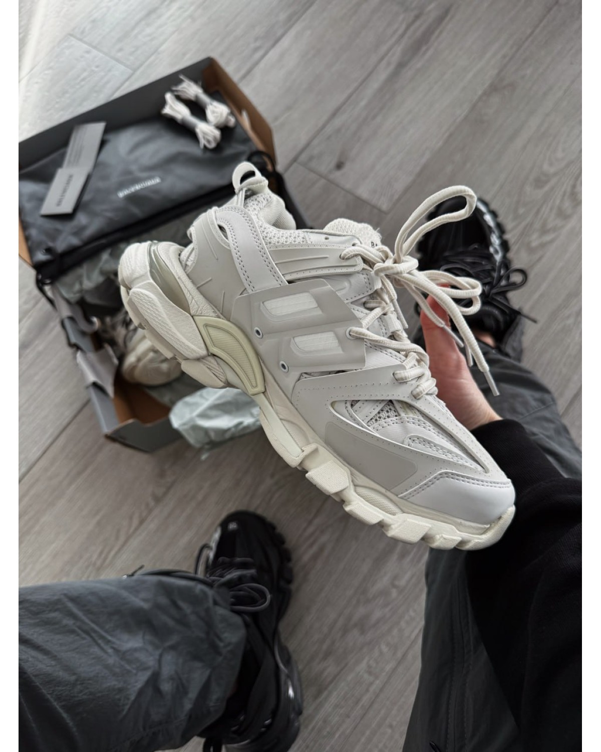 Balenciaga Track Signature Sneaker in White/black