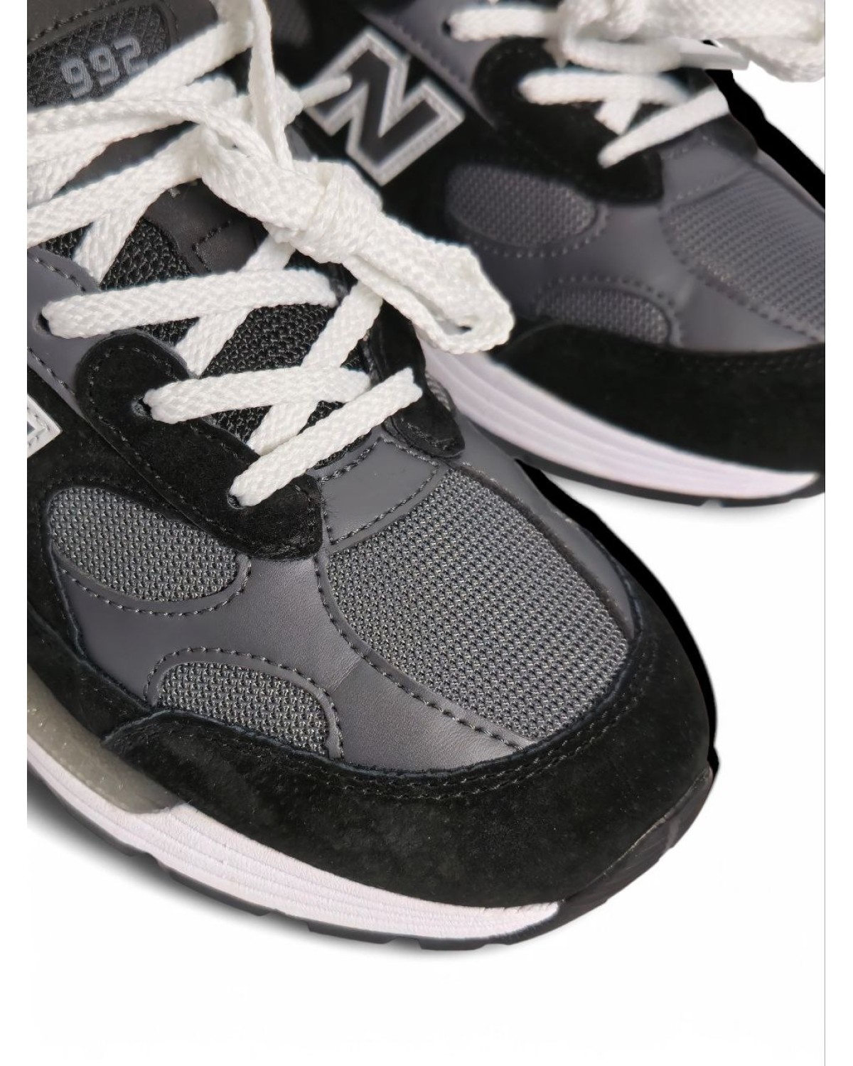 New Balance 992 Black Grey