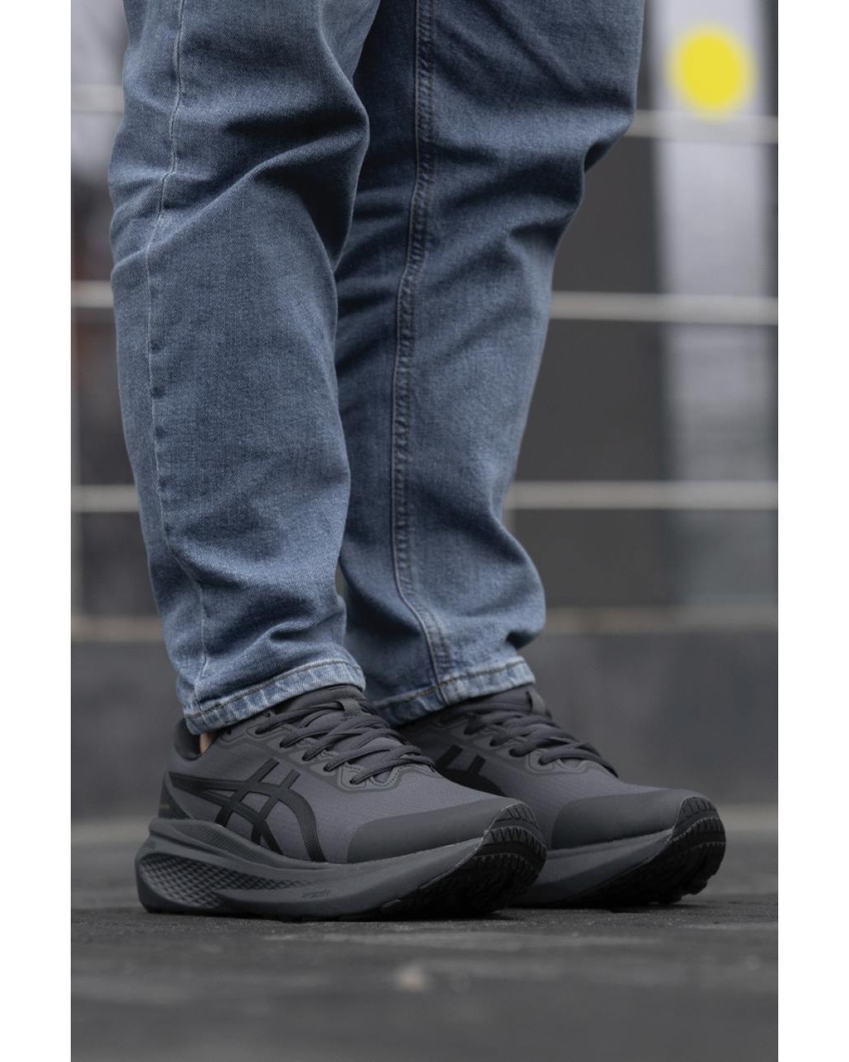 Asics Gel-Kayano 30 Gore-Tex Gray