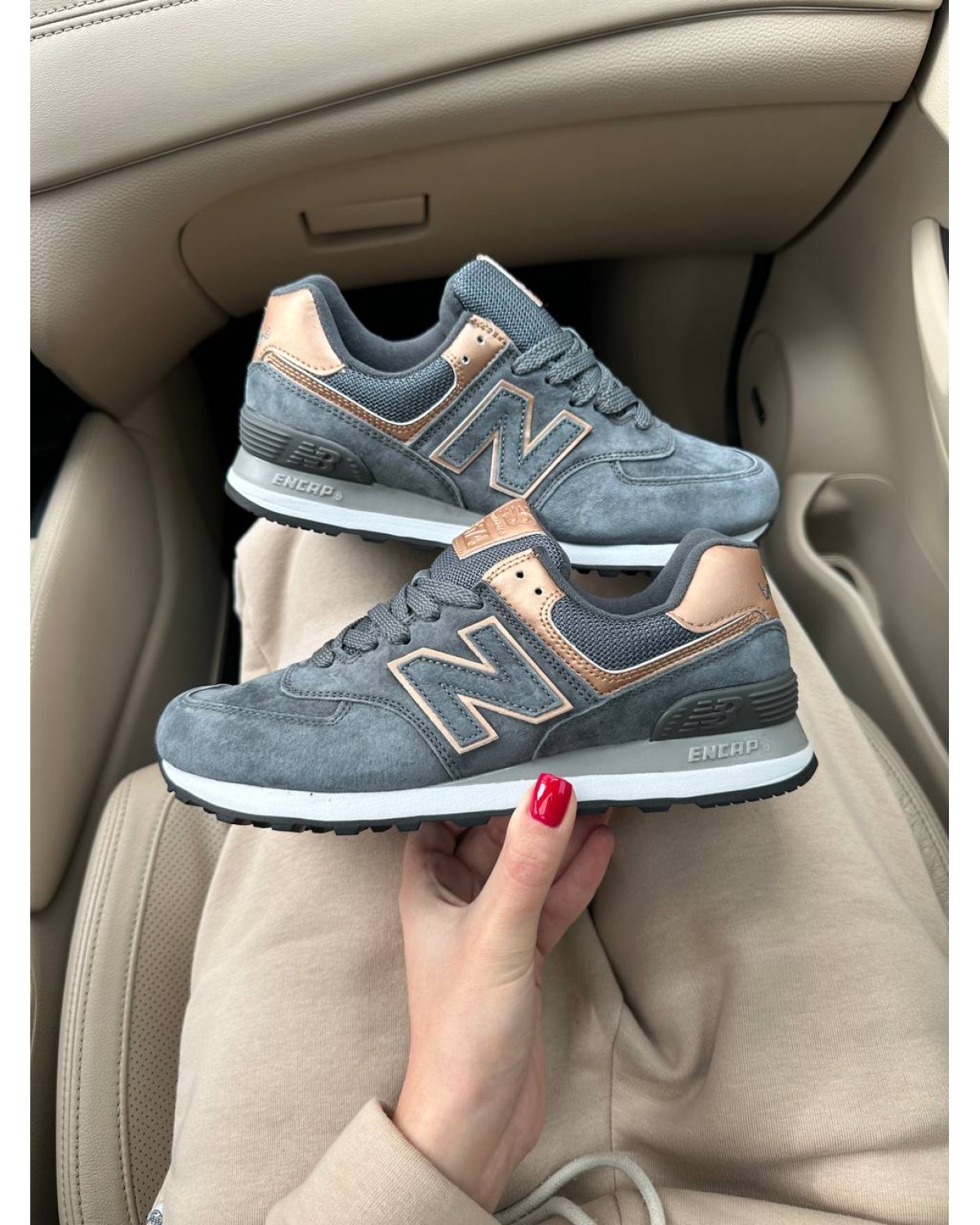 New Balance 574 Dark Grey Bronze