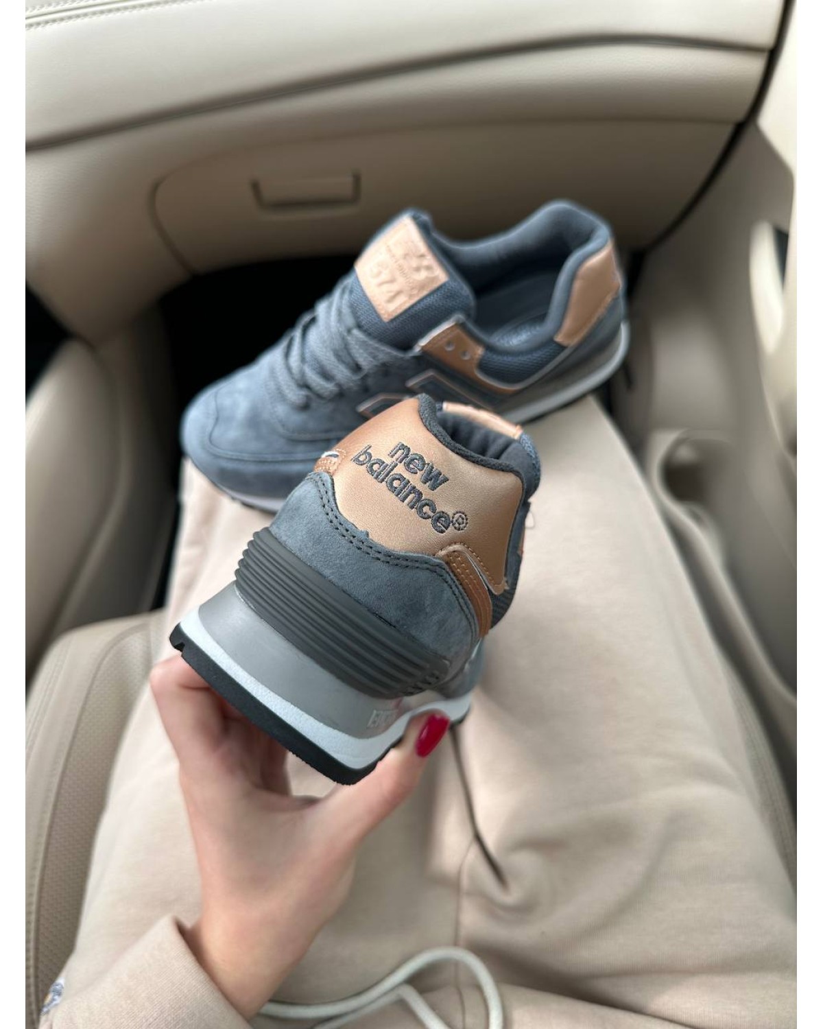New Balance 574 Dark Grey Bronze