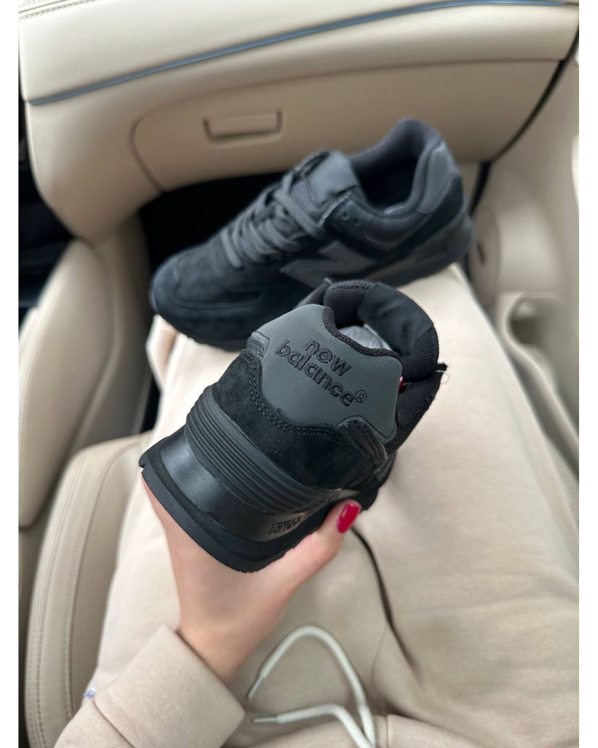 New Balance 574 full black