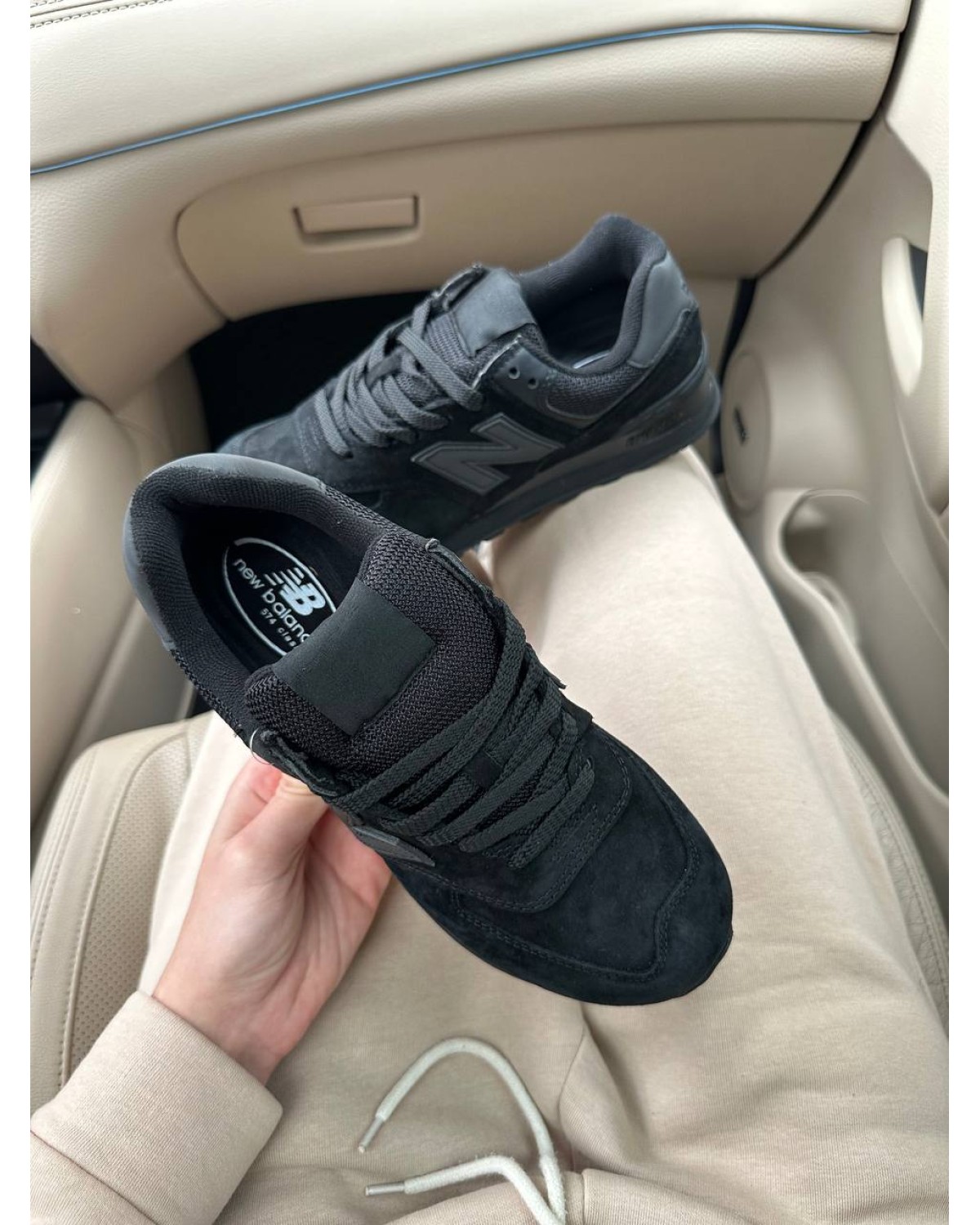 New Balance 574 full black