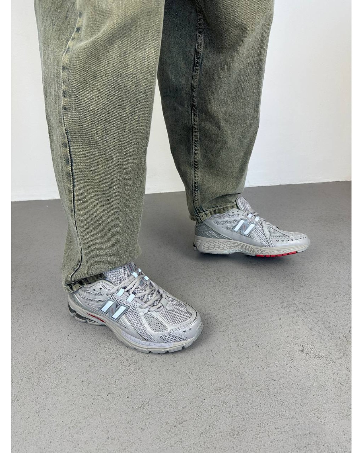 New Balance 1906R Grey Deep Red