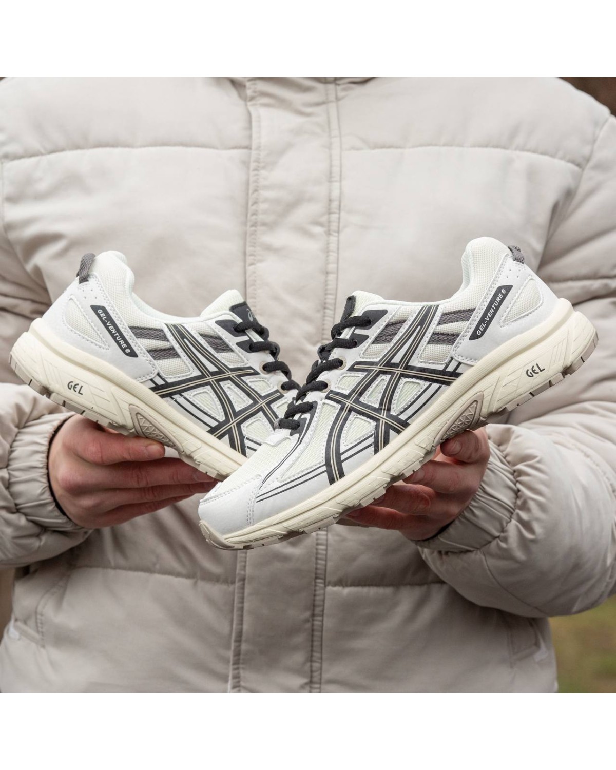 Asics Gel Venture 6 Beige Brown