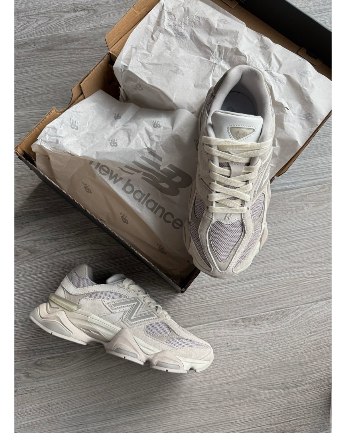 New Balance 9060 Grey Moonbeam