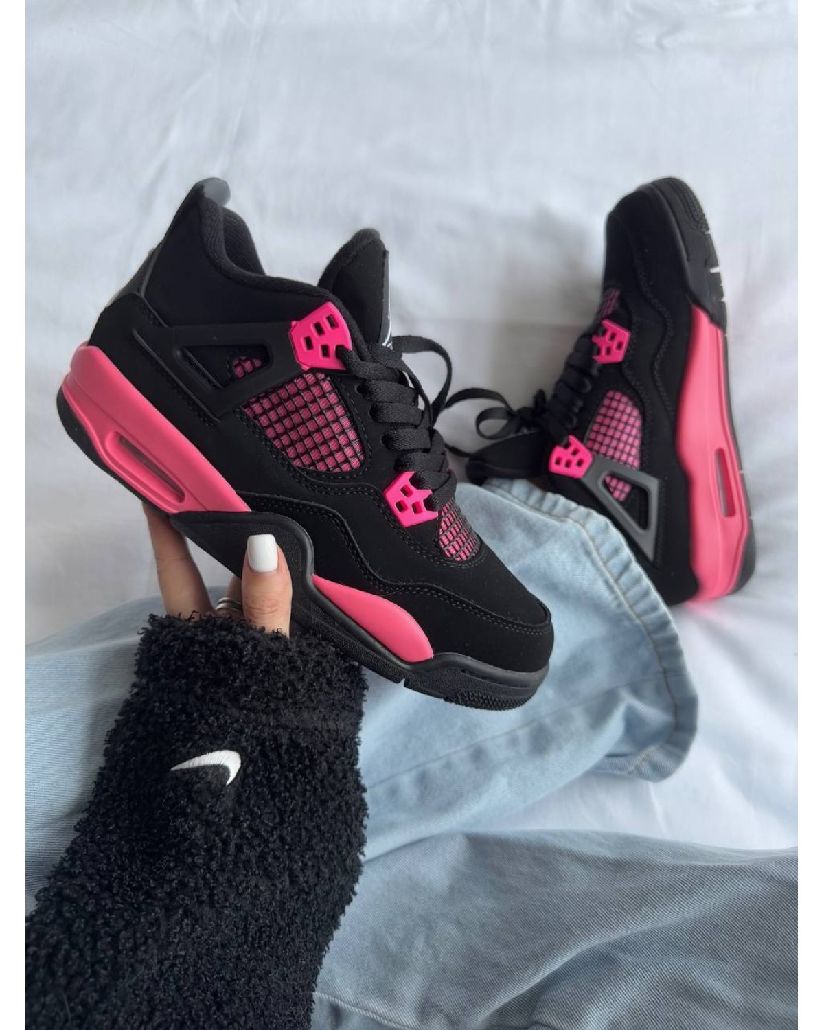 Nike Air Jordan Retro 4 Neon Pink