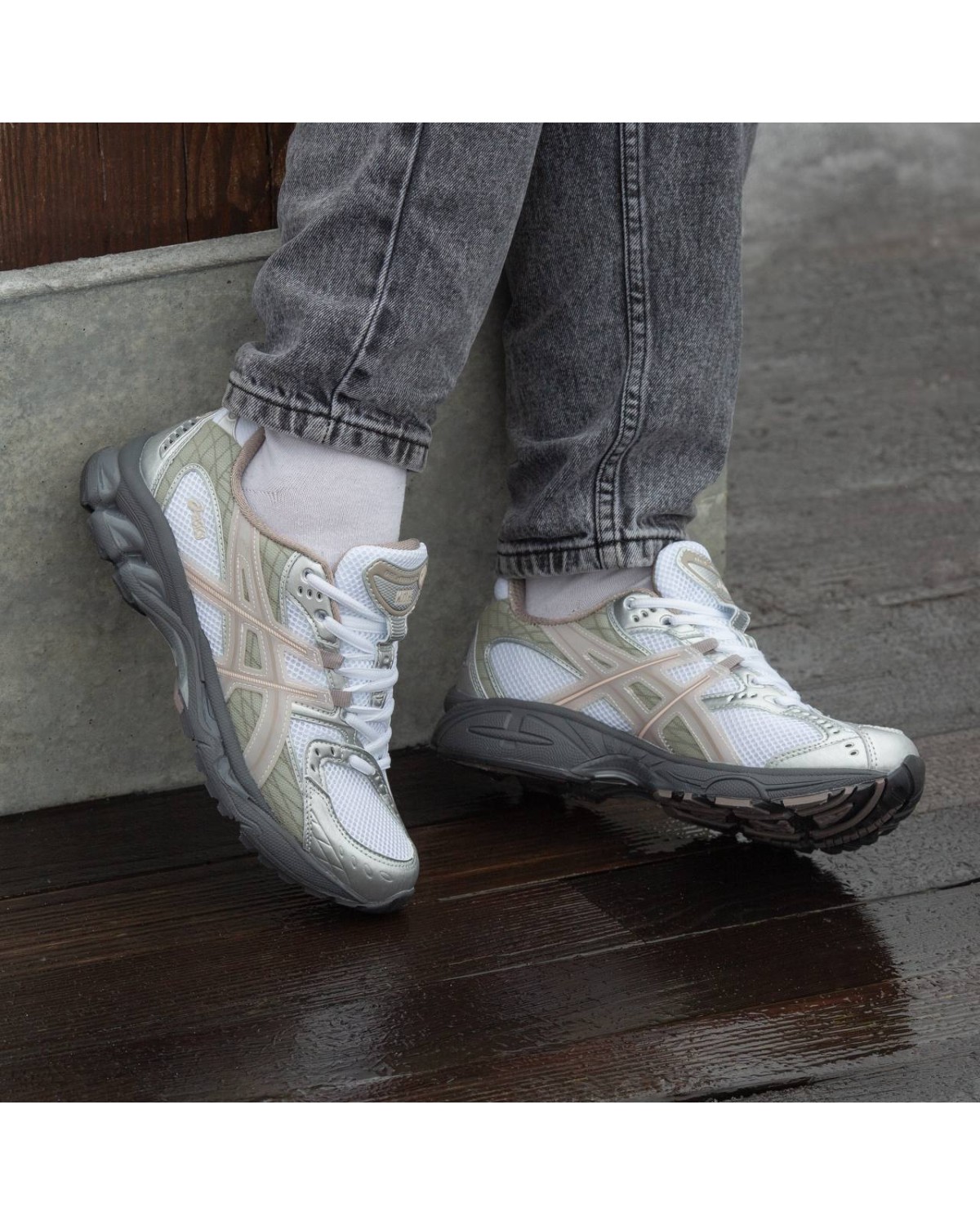 Asics Gel Nimbus 10.1 x Kith White Morganite