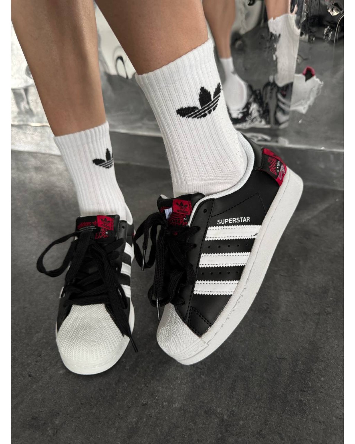 Adidas Superstar The Originals Black/White/Red
