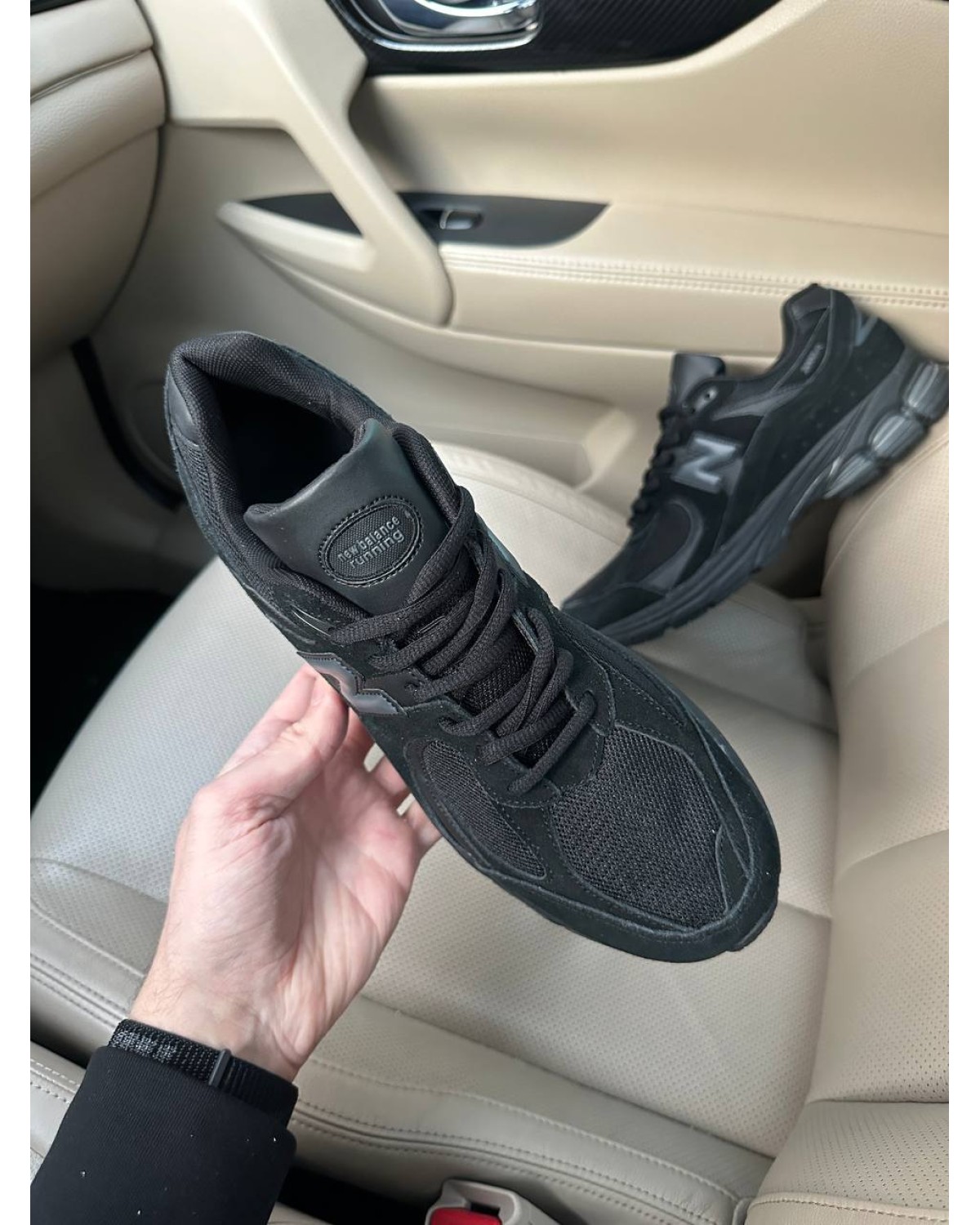 New Balance 2002R Black