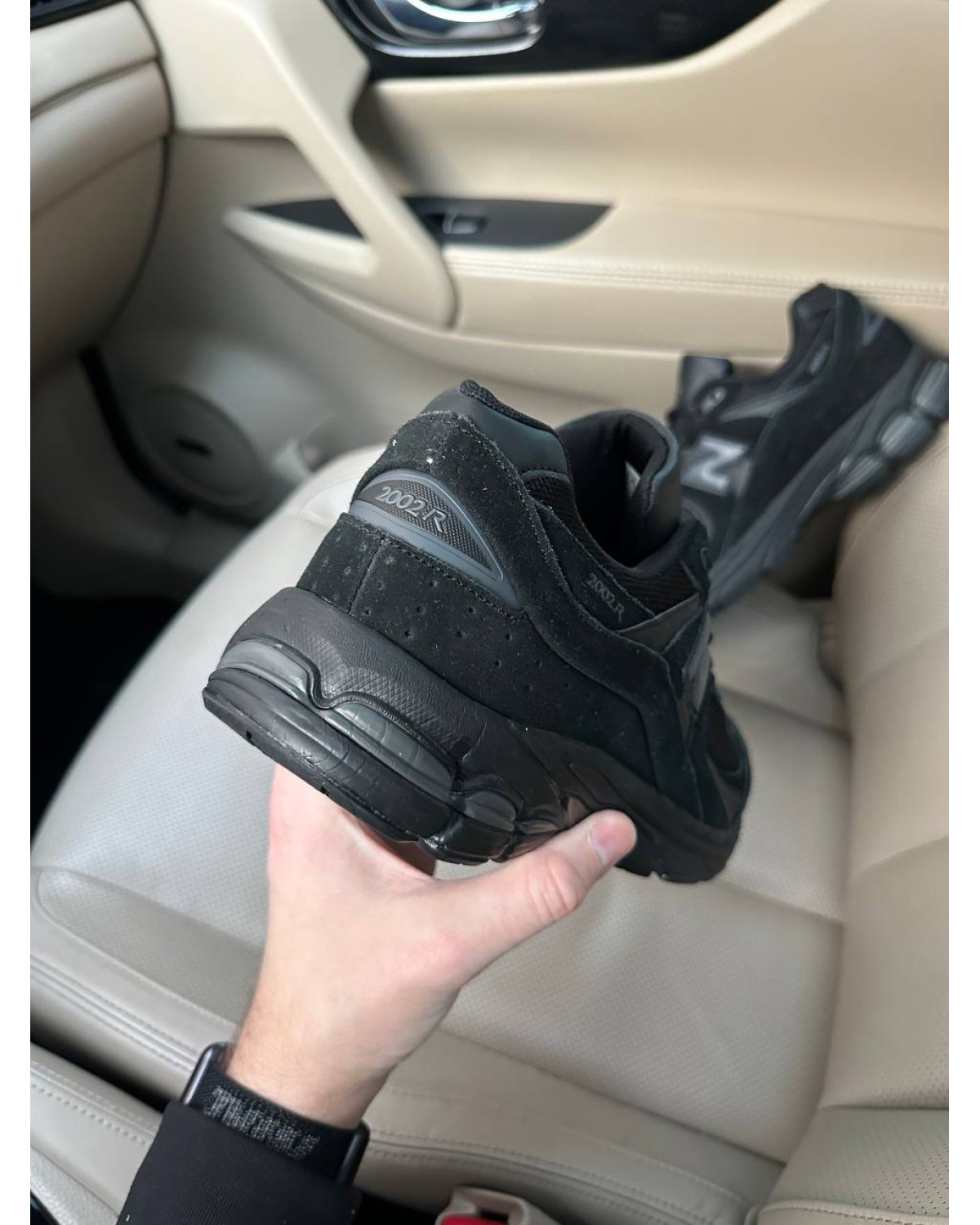 New Balance 2002R Black