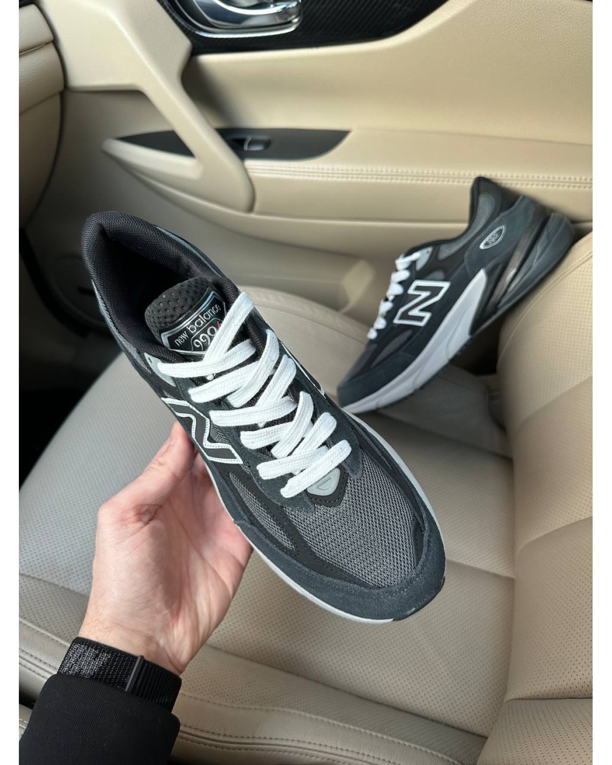 New Balance 990v6 Dark Grey