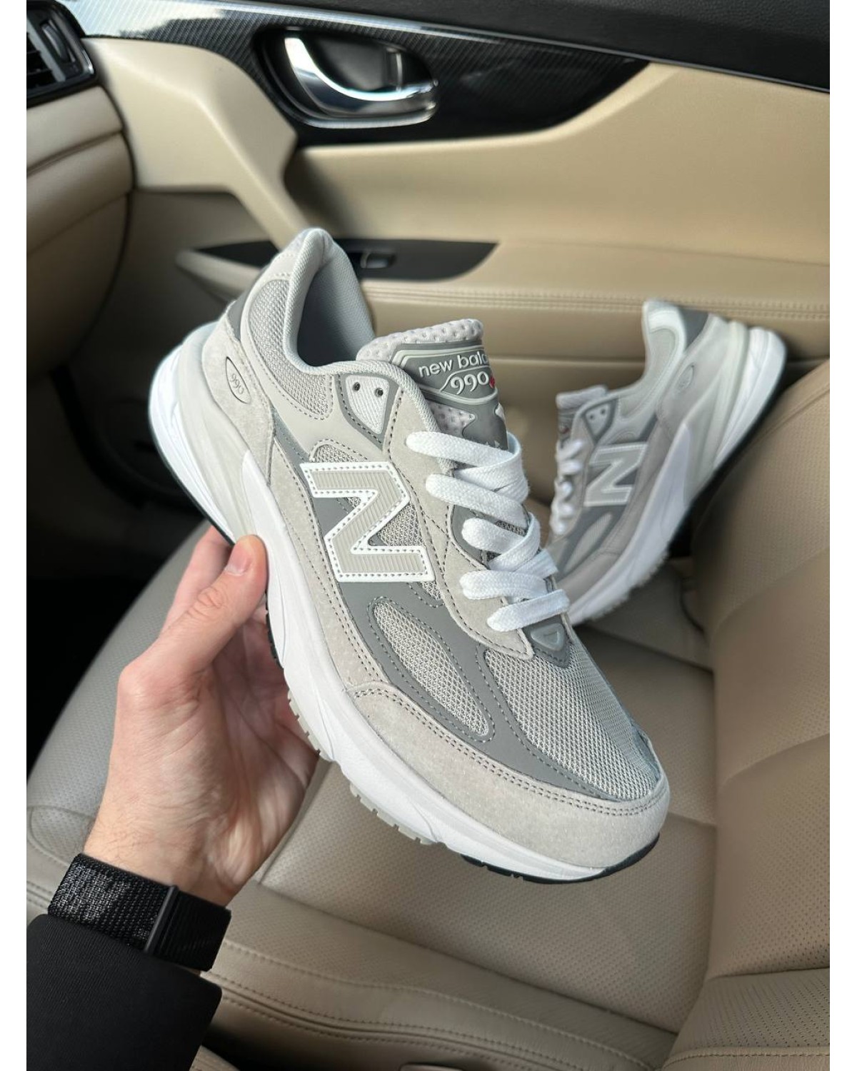 New Balance 990v6 Light Grey