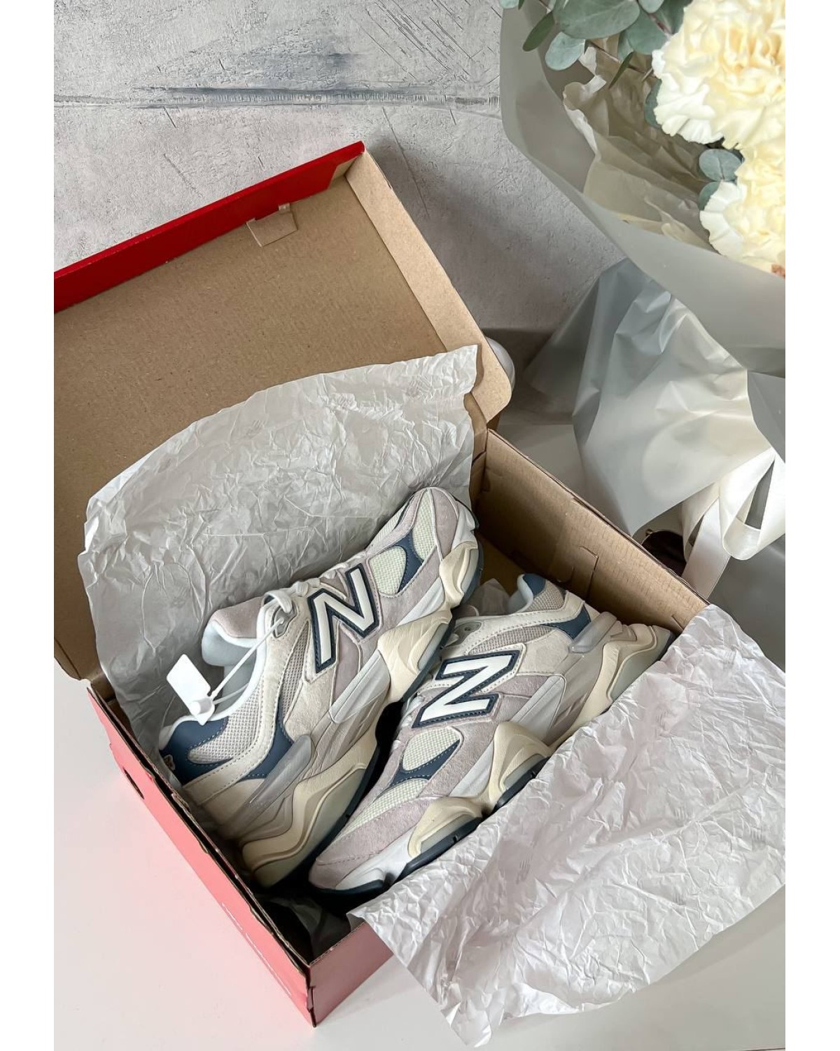 New Balance 9060 White Navy
