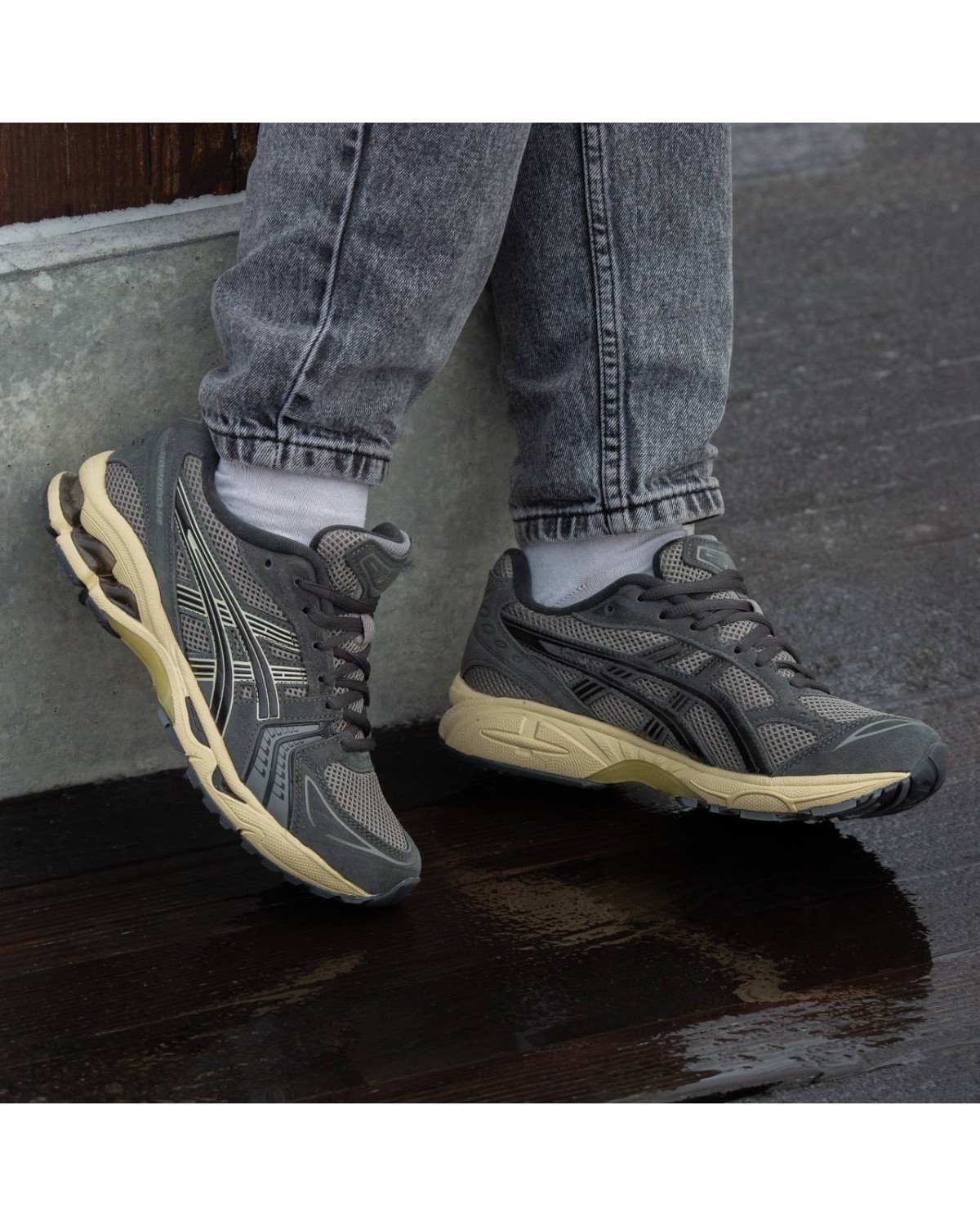 Asics Gel-Kayano 14 Suede