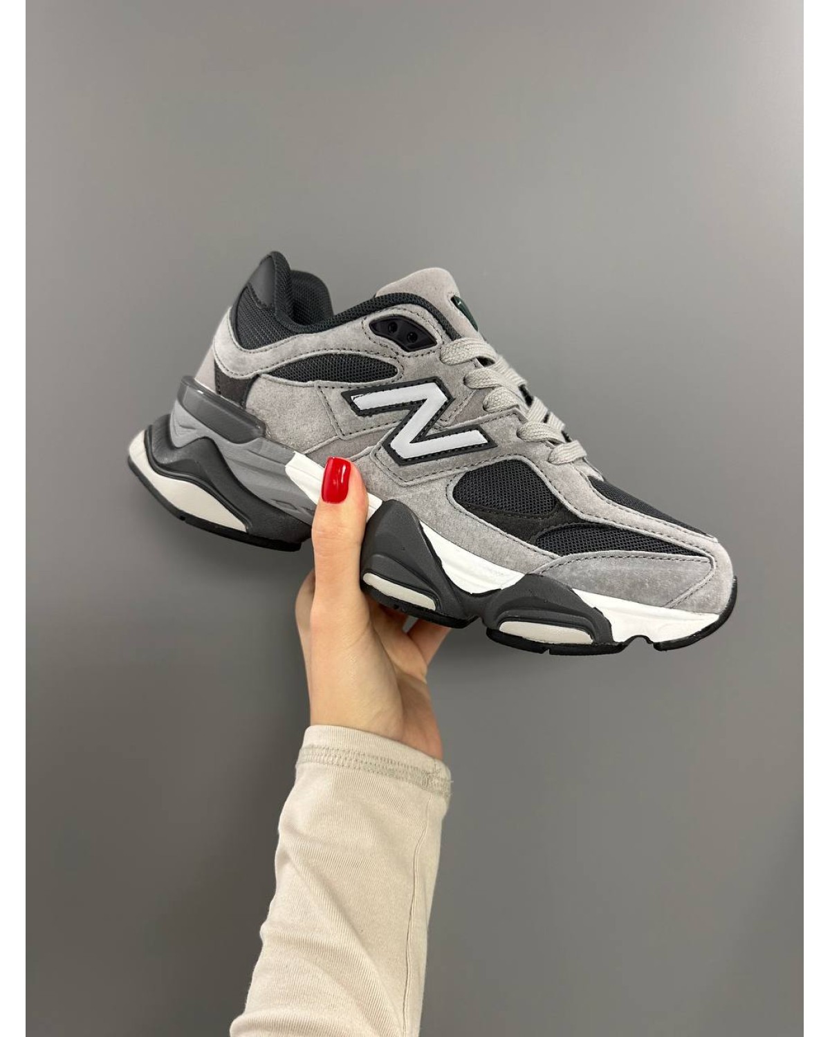 New Balance 9060 Grey Black