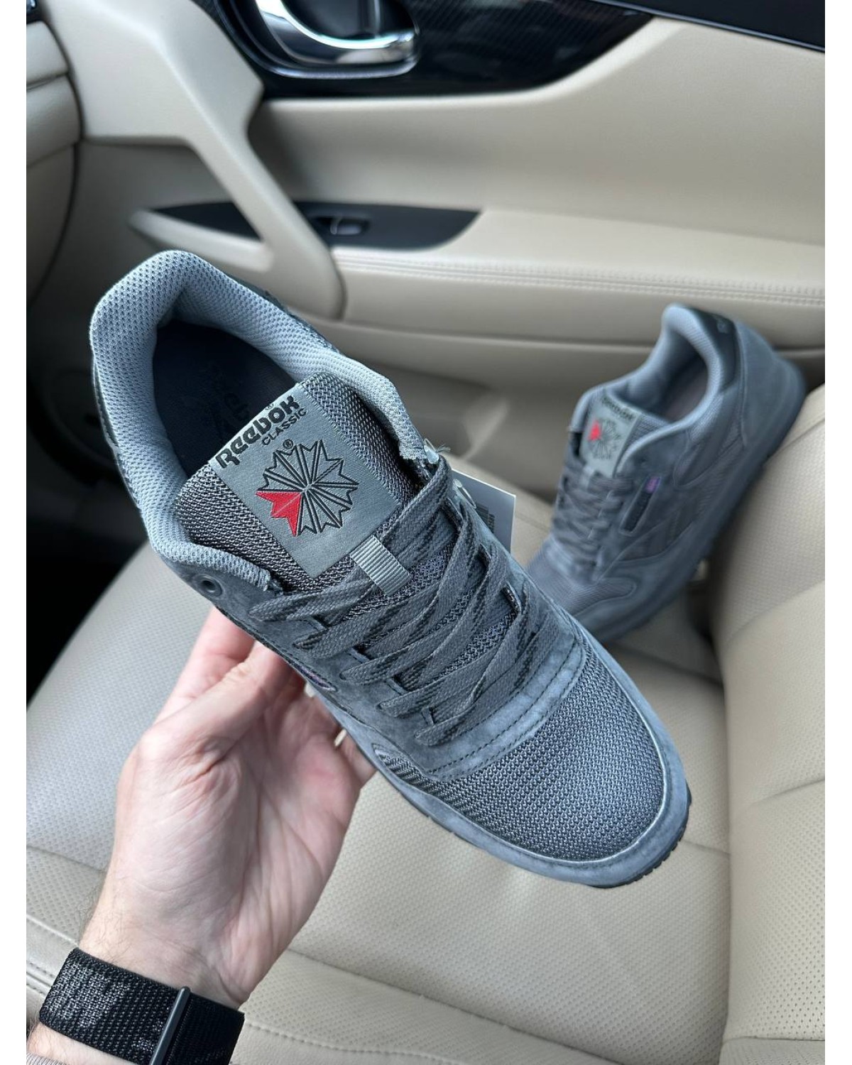 Reebok Classic Grey
