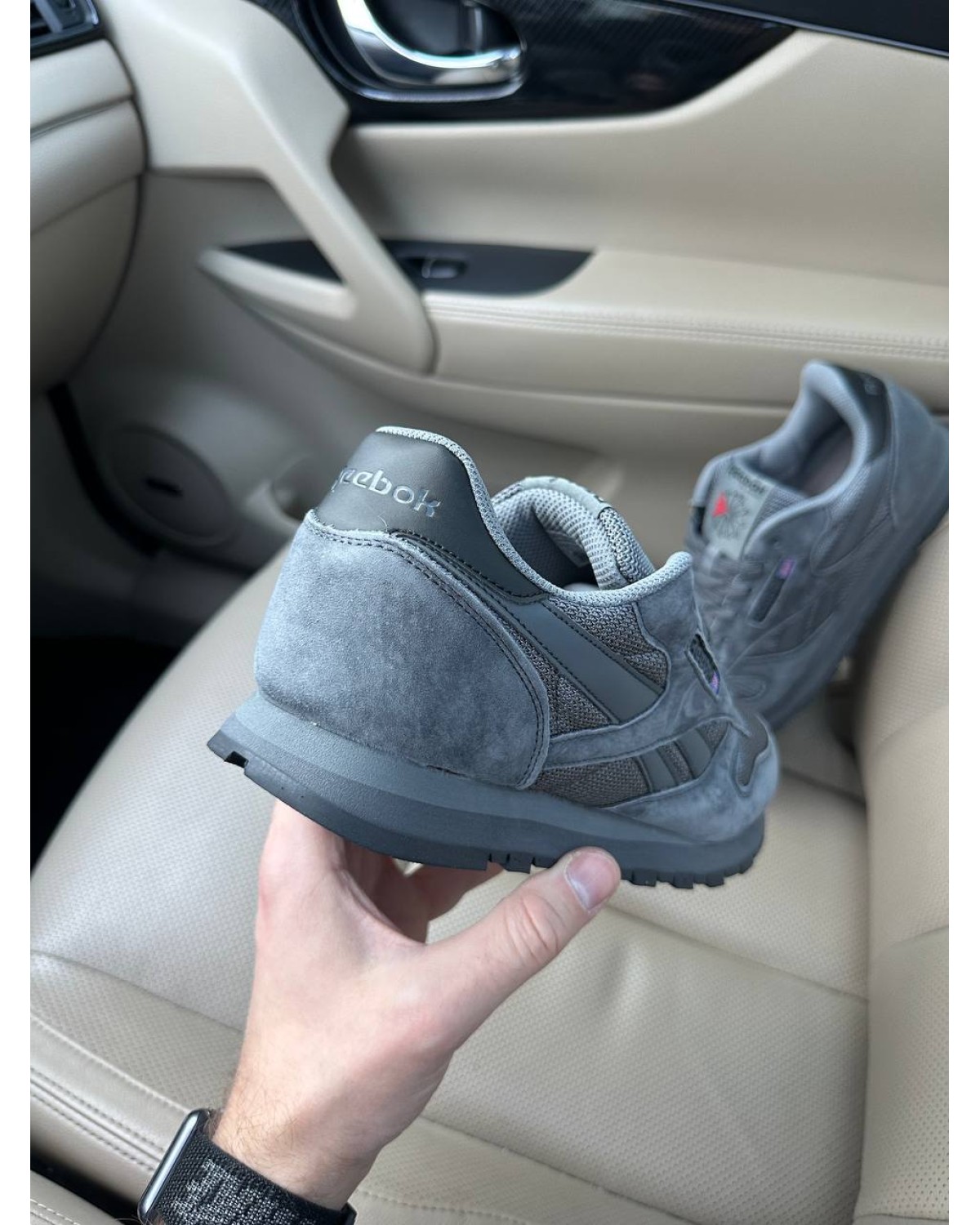 Reebok Classic Grey