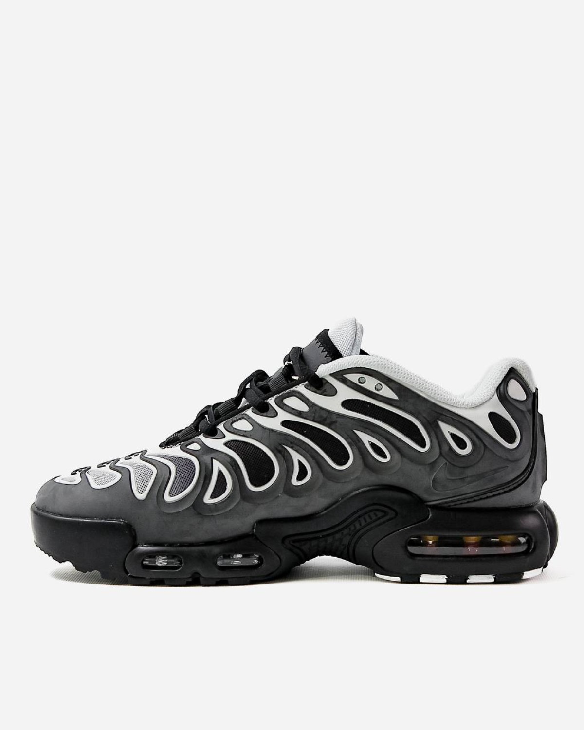 Nike Air Max TN Plus Drift Black White