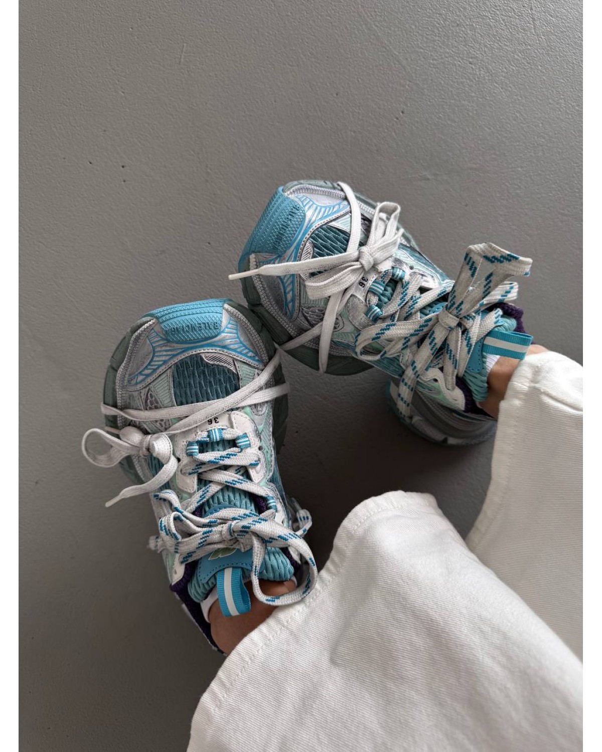 Balenciaga 3XL Aquamarine