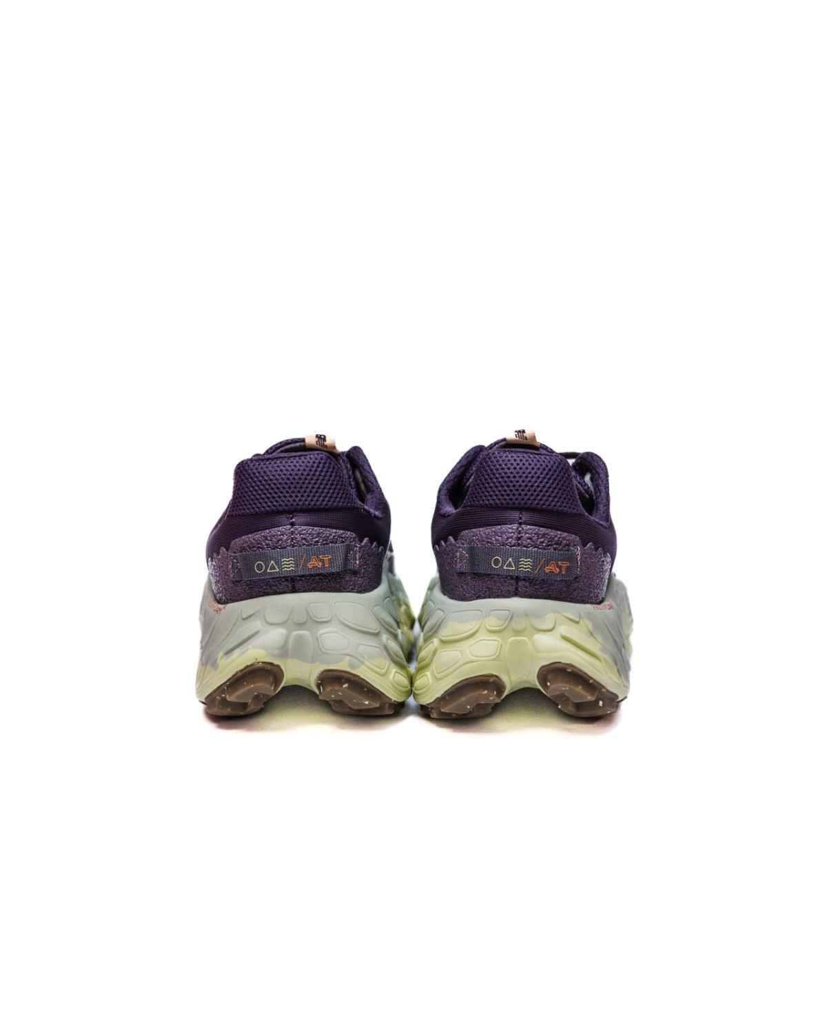 New Balance More Trail v3