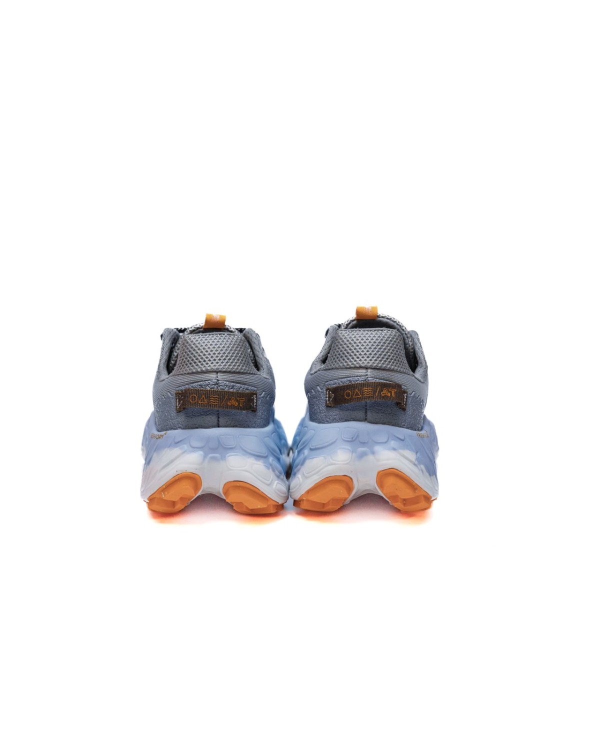 New Balance More Trail v3