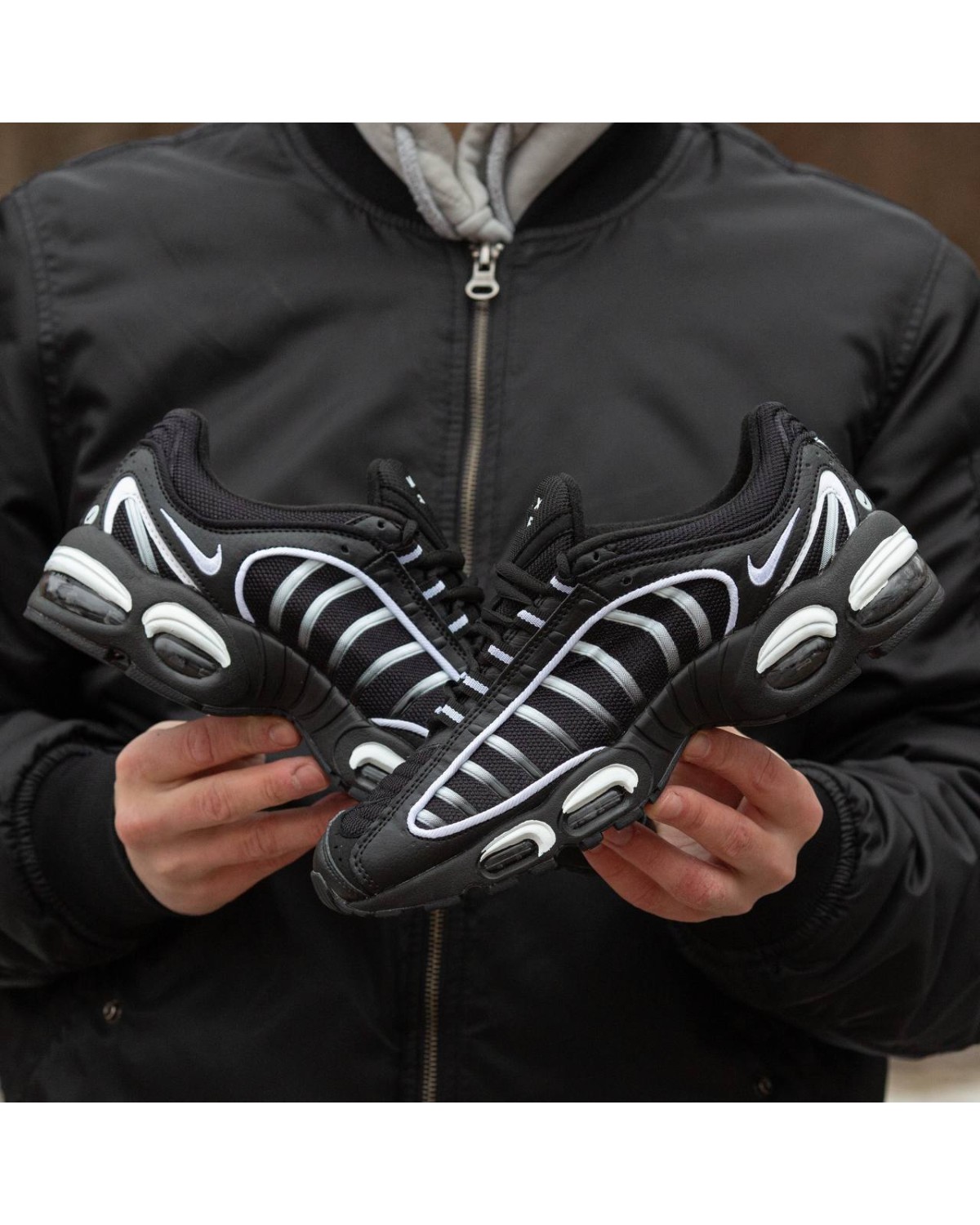 Nike Air Max 99 Black\White